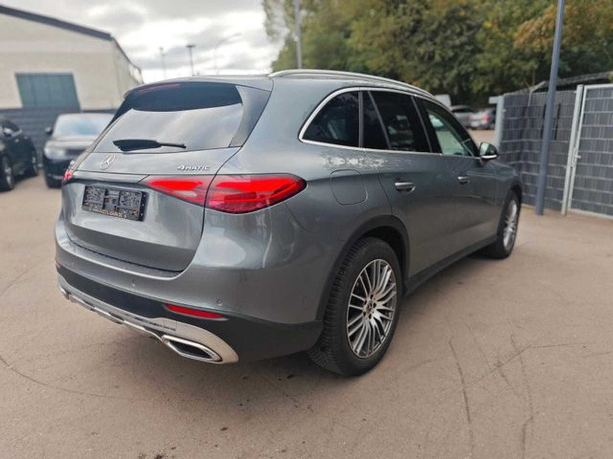 Mercedes GLC 200 GLC 200*NEUES MODEL*ADVANCED+*PANORAMA* (2022) - Foto 6