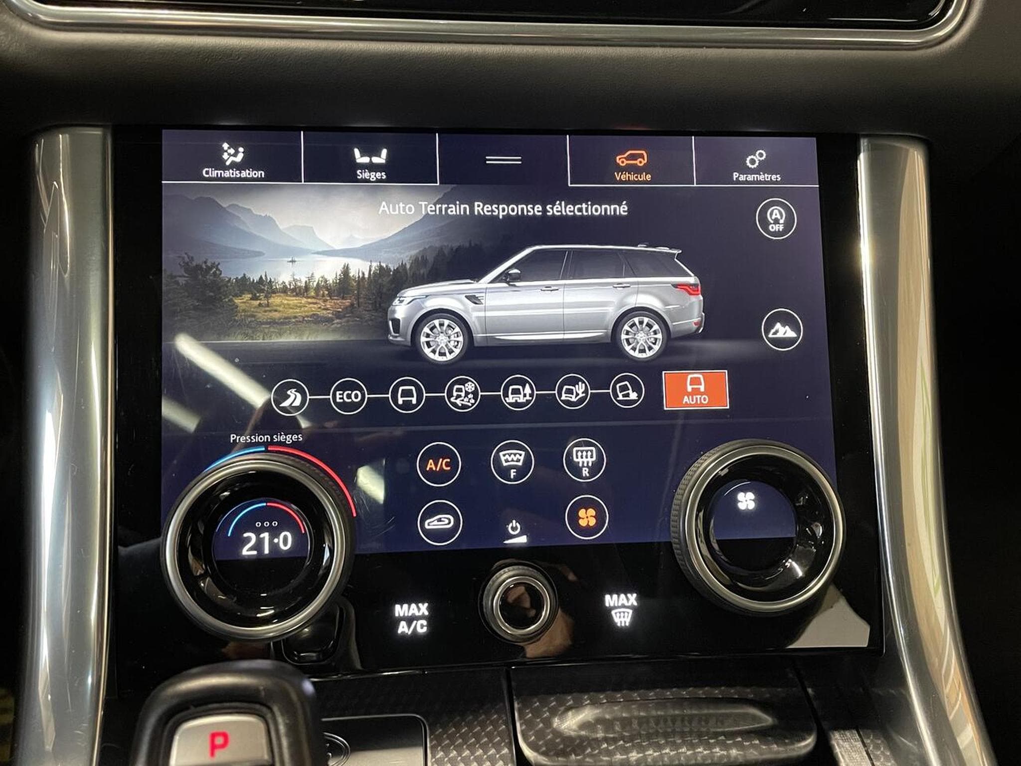 Land-Rover Range Rover Sport 2.0 P400 E 404 CV HSE DYNAMIC GPS CARPLAY (2018) - Photo 6