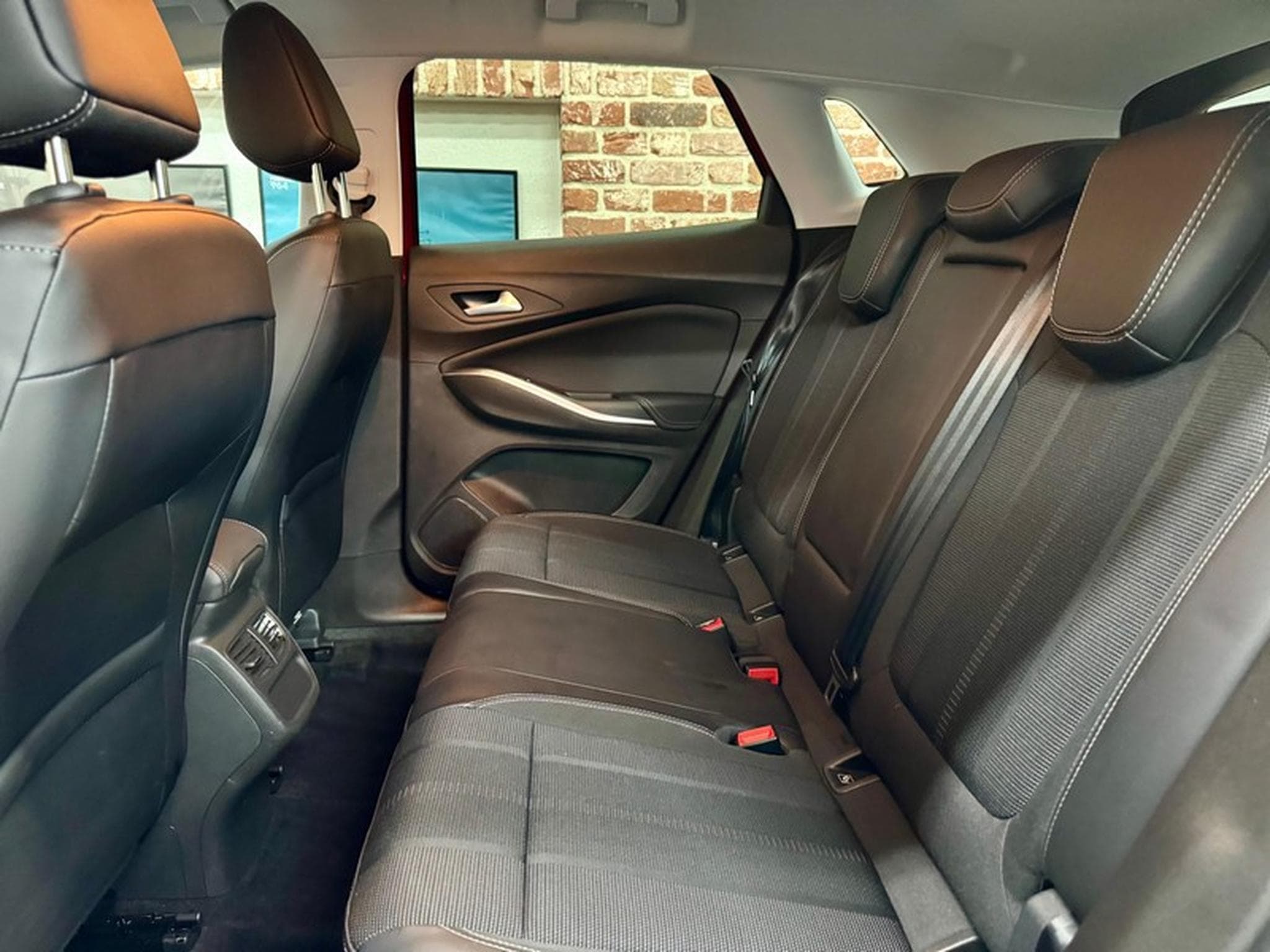 Opel Grandland Grandland 1.2 Turbo 131cv Auto GS (2024) - Photo 6