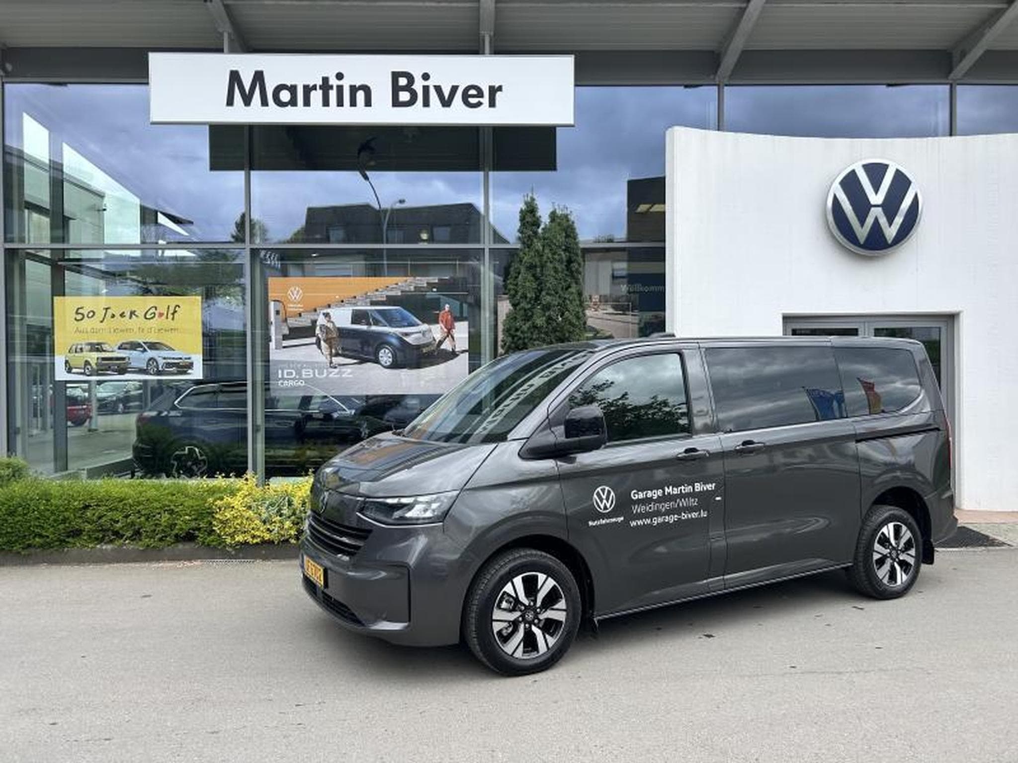VW Caravelle Life (2025) - Photo 1