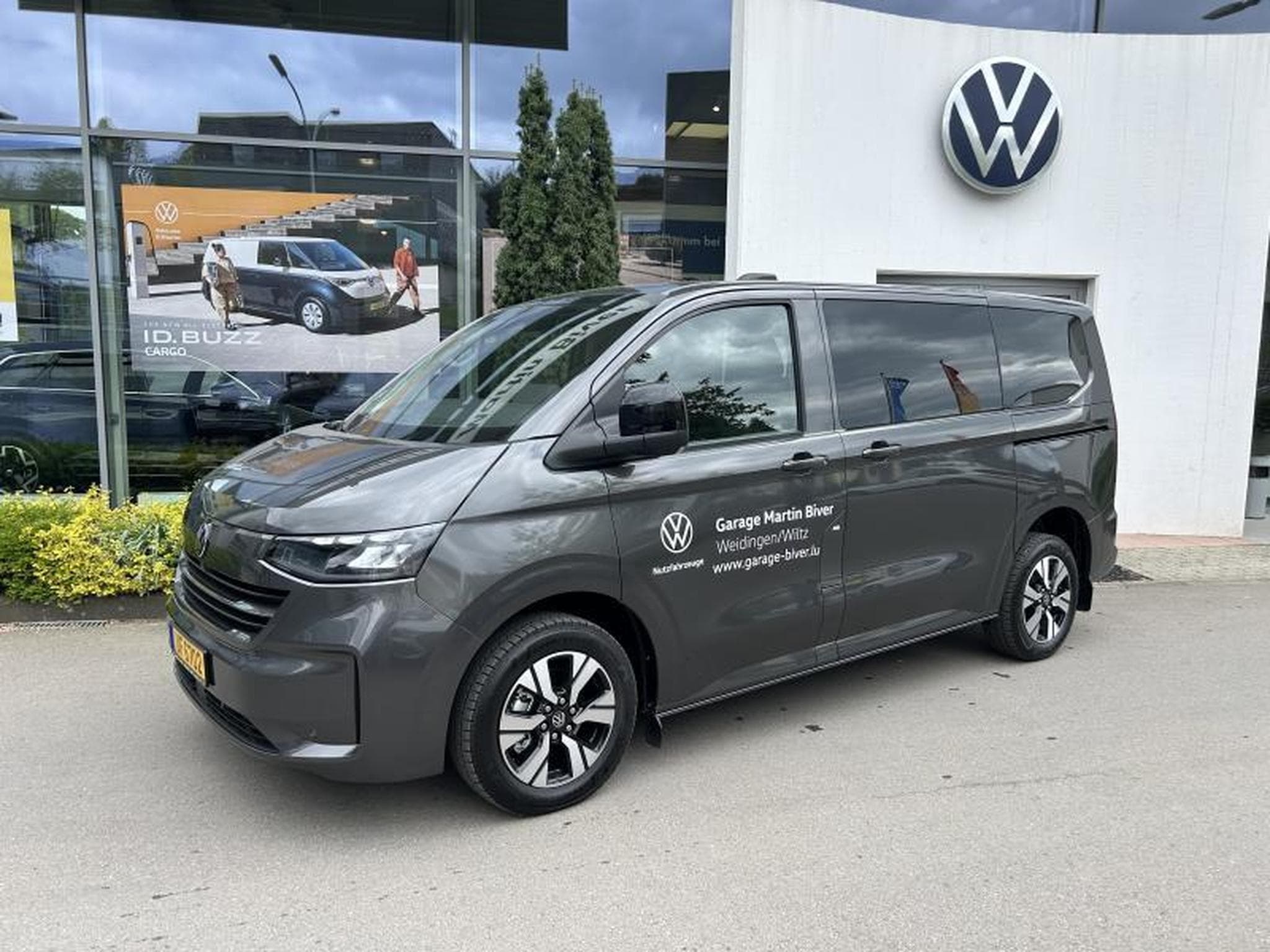 VW Caravelle Life (2025) - Photo 2