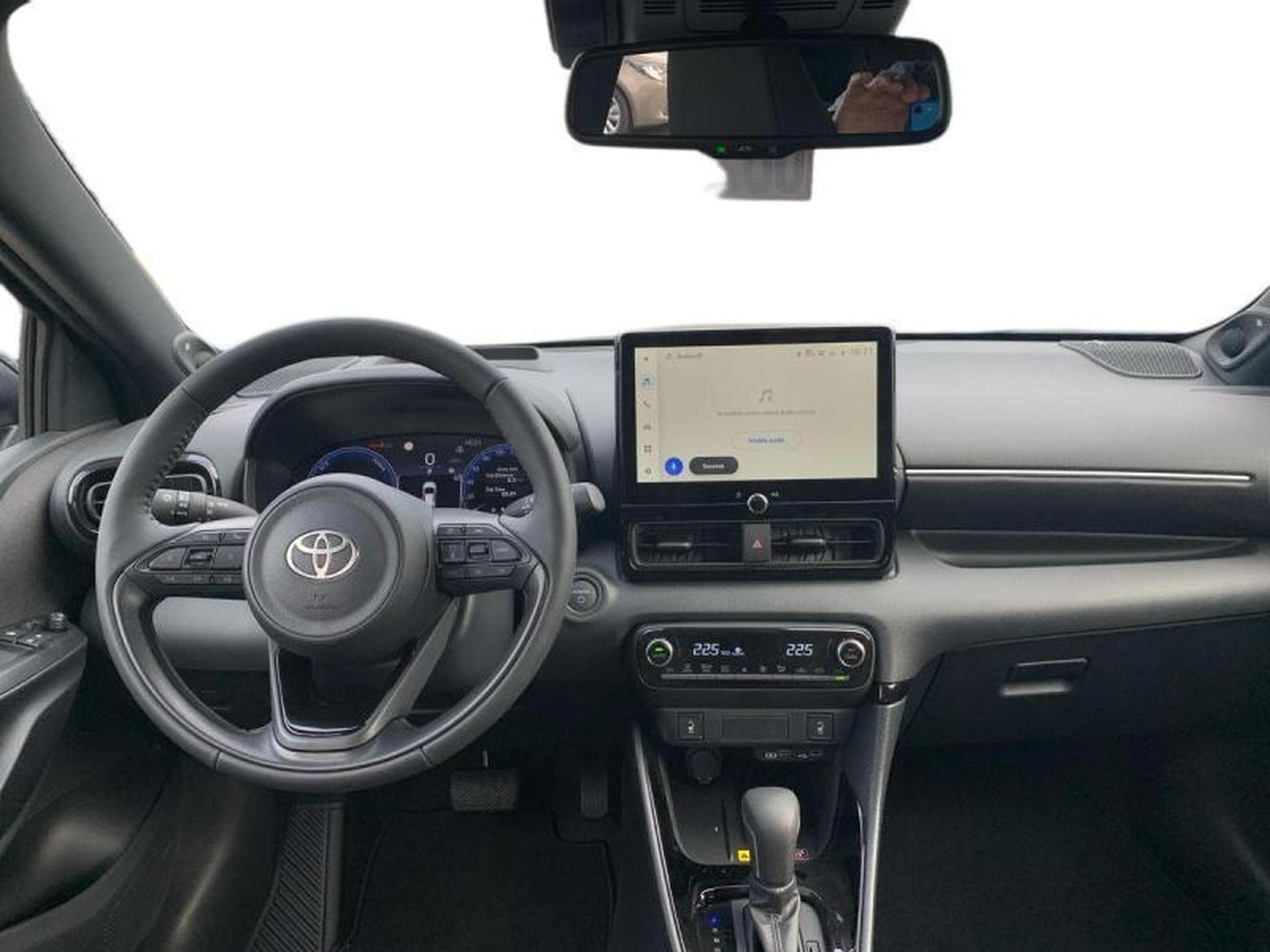 Toyota Yaris STYLE (1970) - Photo 8