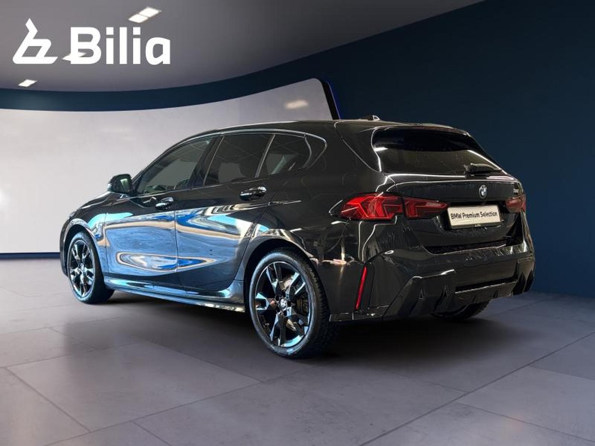 BMW 120 120 Kit M Sport (2024) - Photo 2