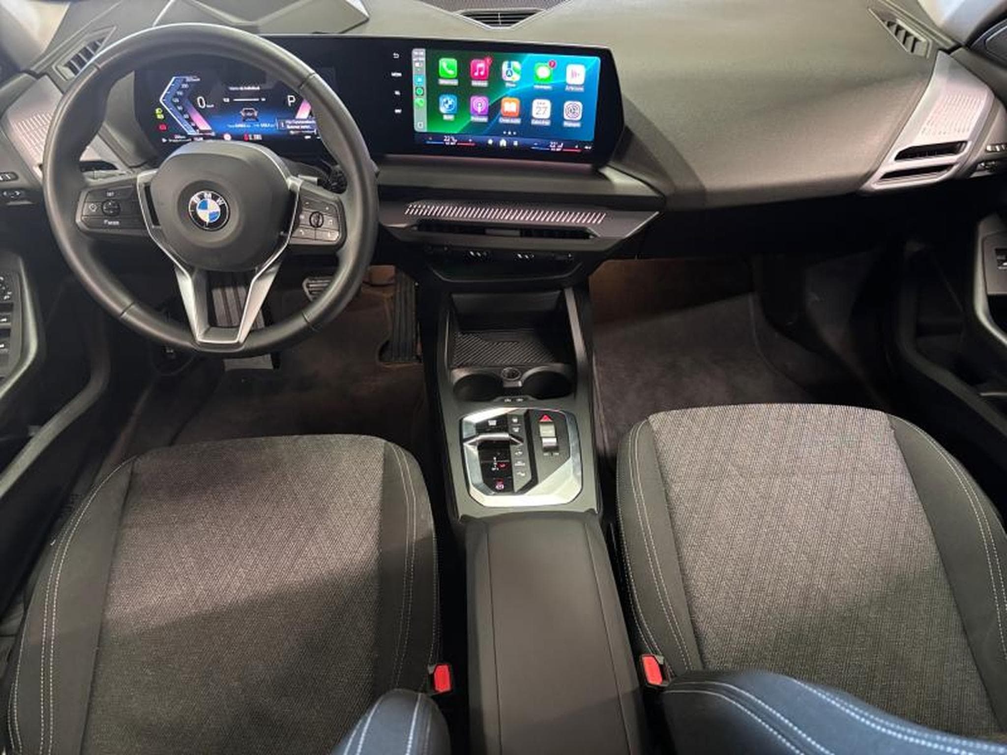 BMW 120 120 Kit M Sport (2024) - Photo 6