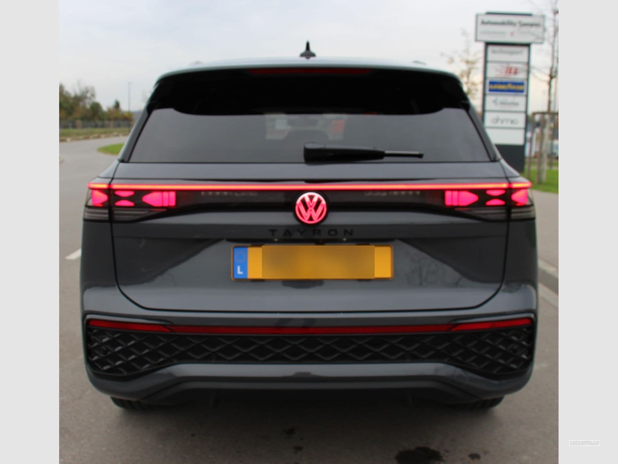 VW Tayron R-Line 2.0 l TSI OPF 4Motion 204PS DSG A (2025) - Foto 2