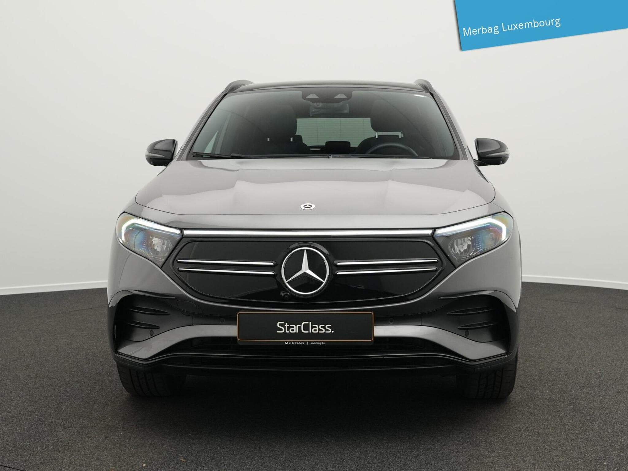 Mercedes EQA 4MATIC (2023) - Photo 2