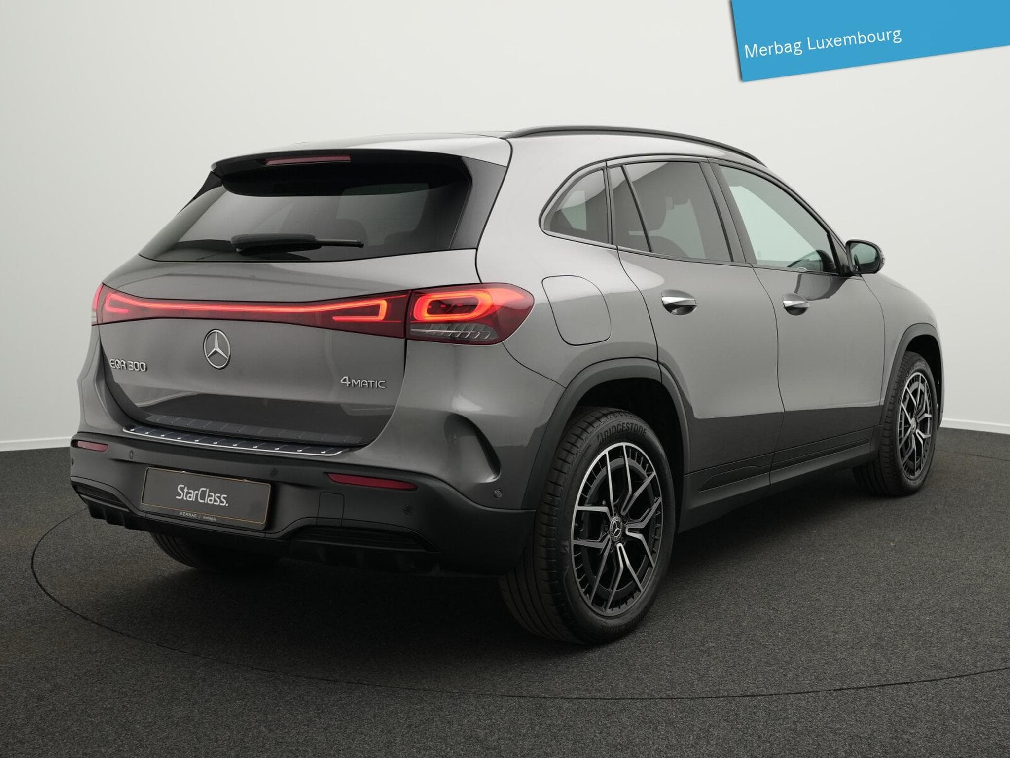 Mercedes EQA 4MATIC (2023) - Photo 3