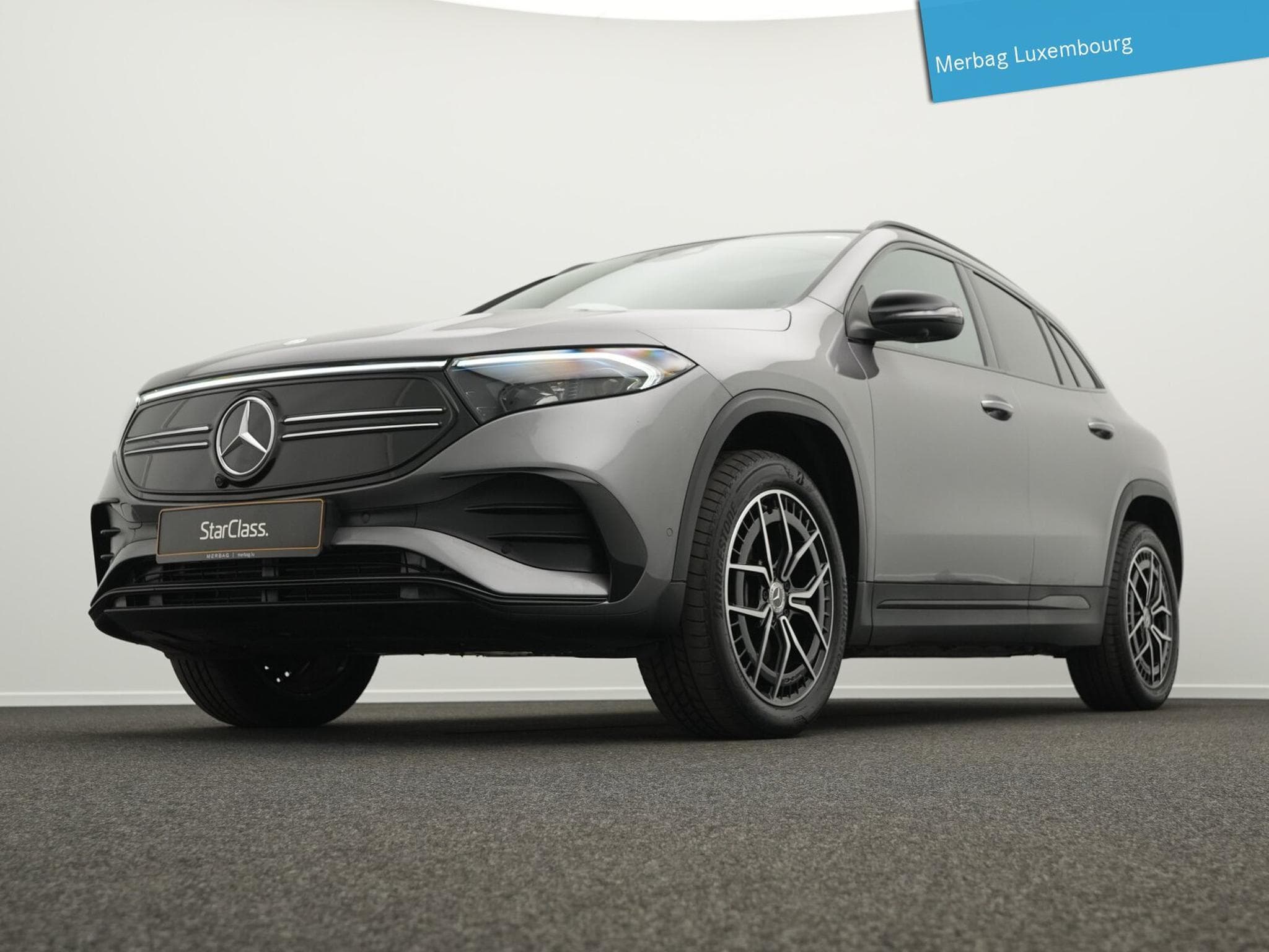 Mercedes EQA 4MATIC (2023) - Photo 8