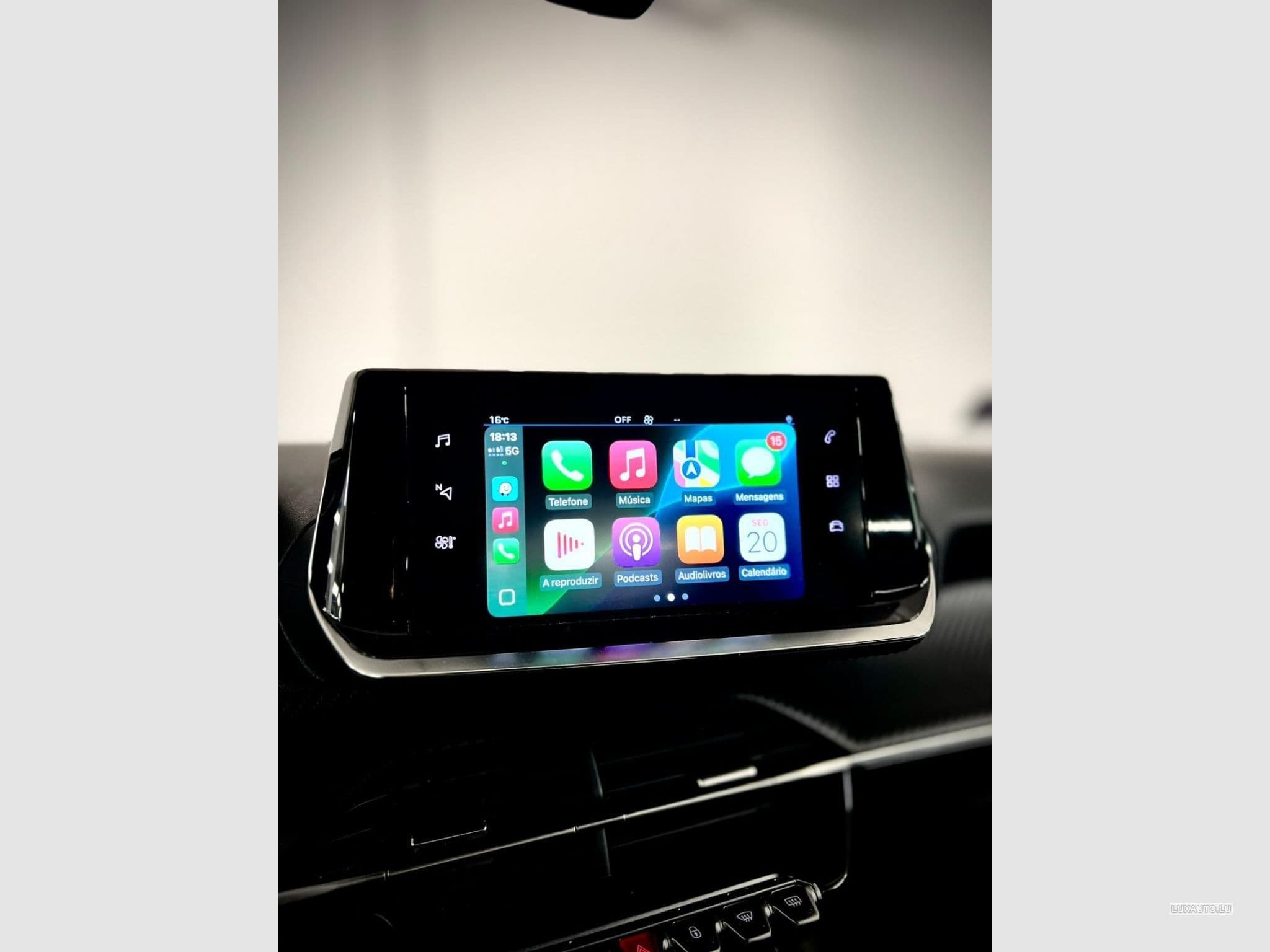 Peugeot 2008 Allure (2023) - Foto 11