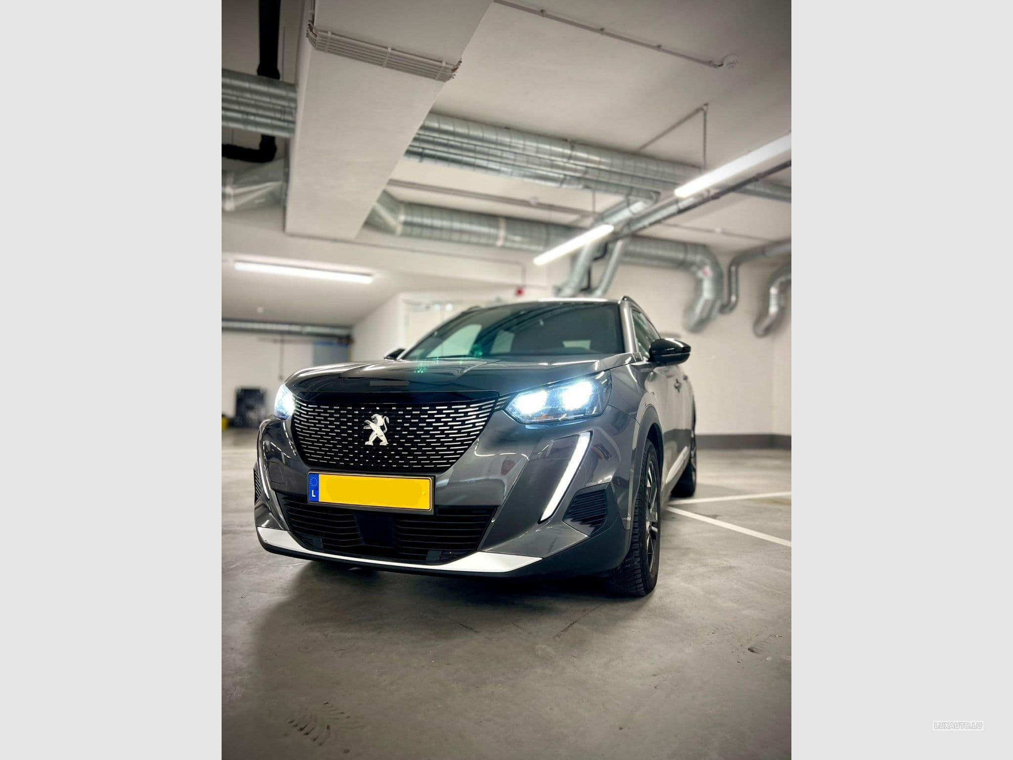 Peugeot 2008 Allure (2023) - Foto 8