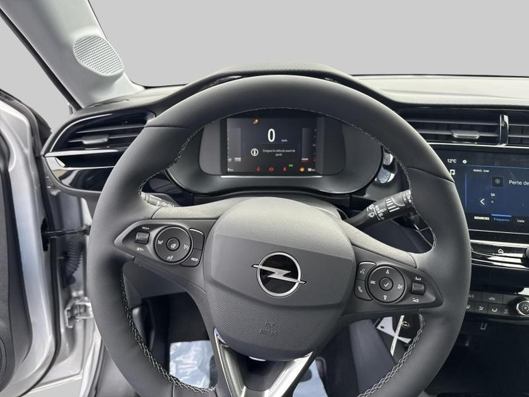 Opel Corsa F Edition (2025) - Foto 14