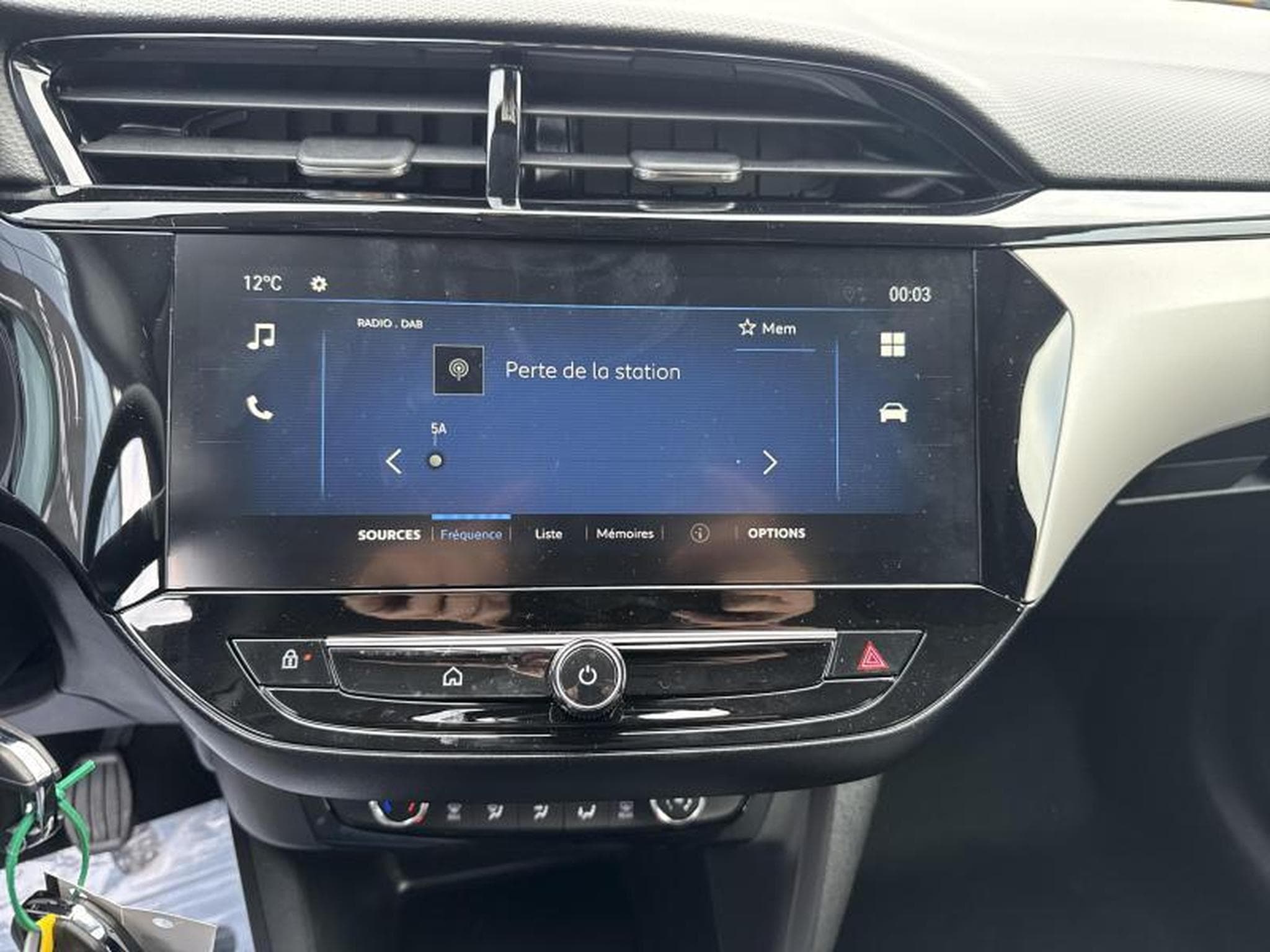 Opel Corsa F Edition (2025) - Foto 16