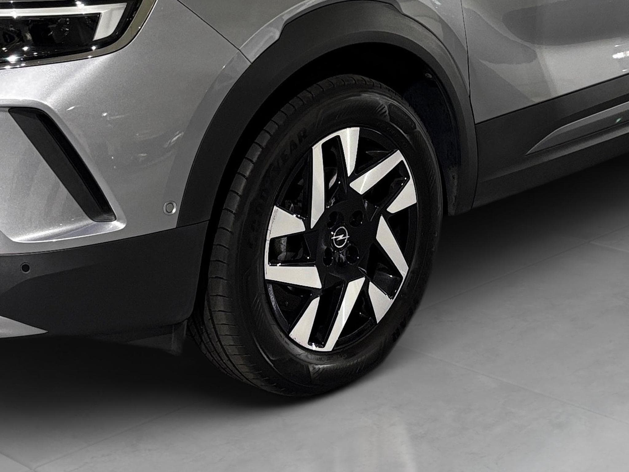 Opel Mokka 1.2 Elegance (2023) - Photo 20