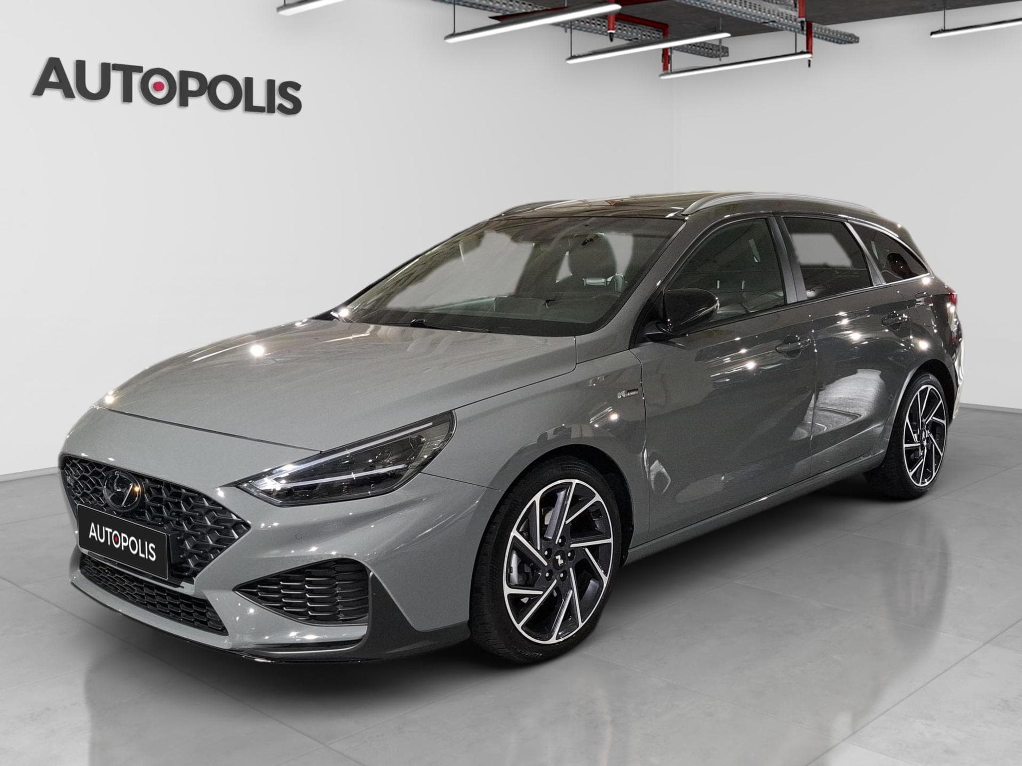 Hyundai i30 1.5 N-LINE (2024) - Photo 1