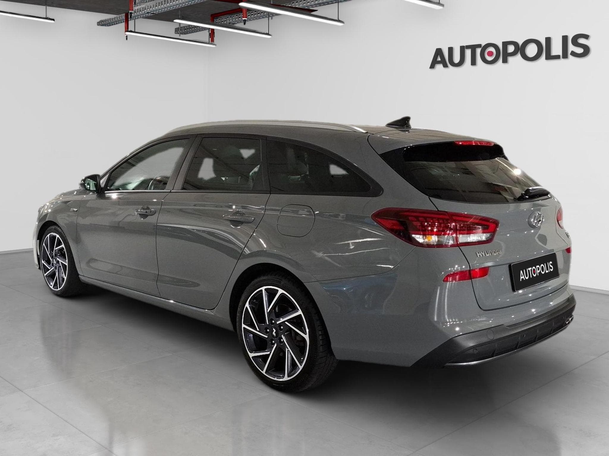 Hyundai i30 1.5 N-LINE (2024) - Photo 13