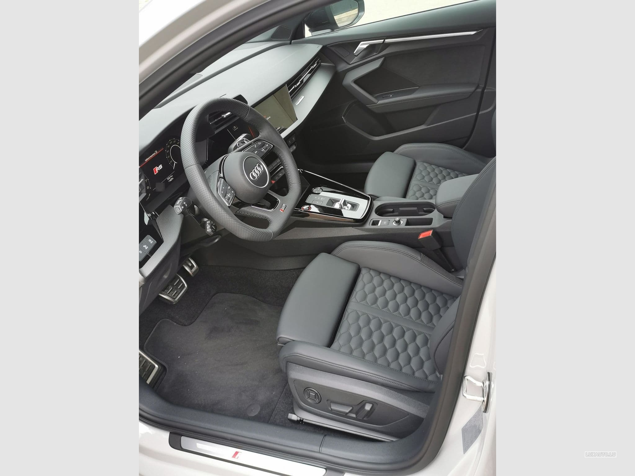 Audi RS3 RS3 (2023) - Foto 10