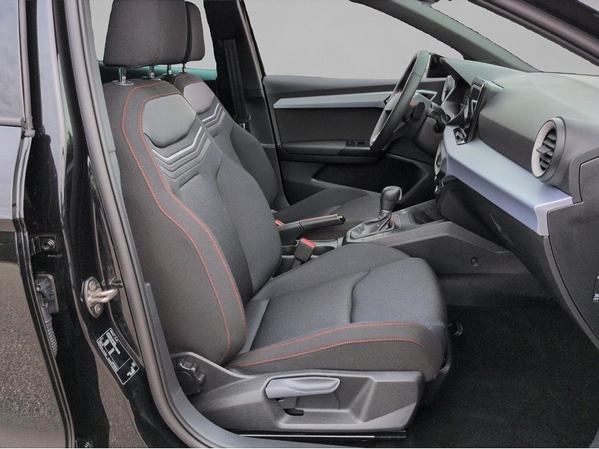 Seat Ibiza (2024) - Foto 6