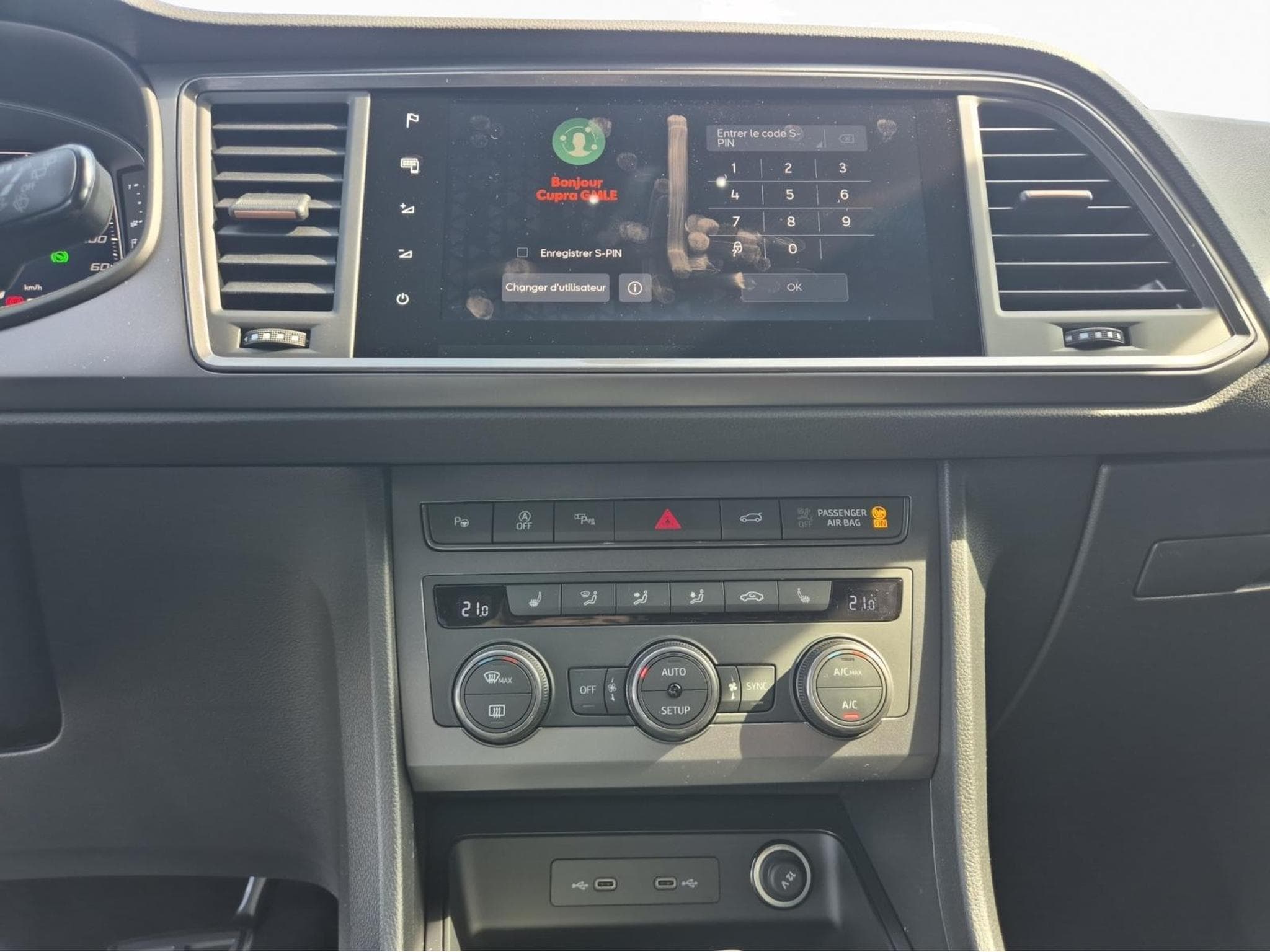 Cupra Ateca 2.0 TSI 4Drive DSG (2025) - Photo 12