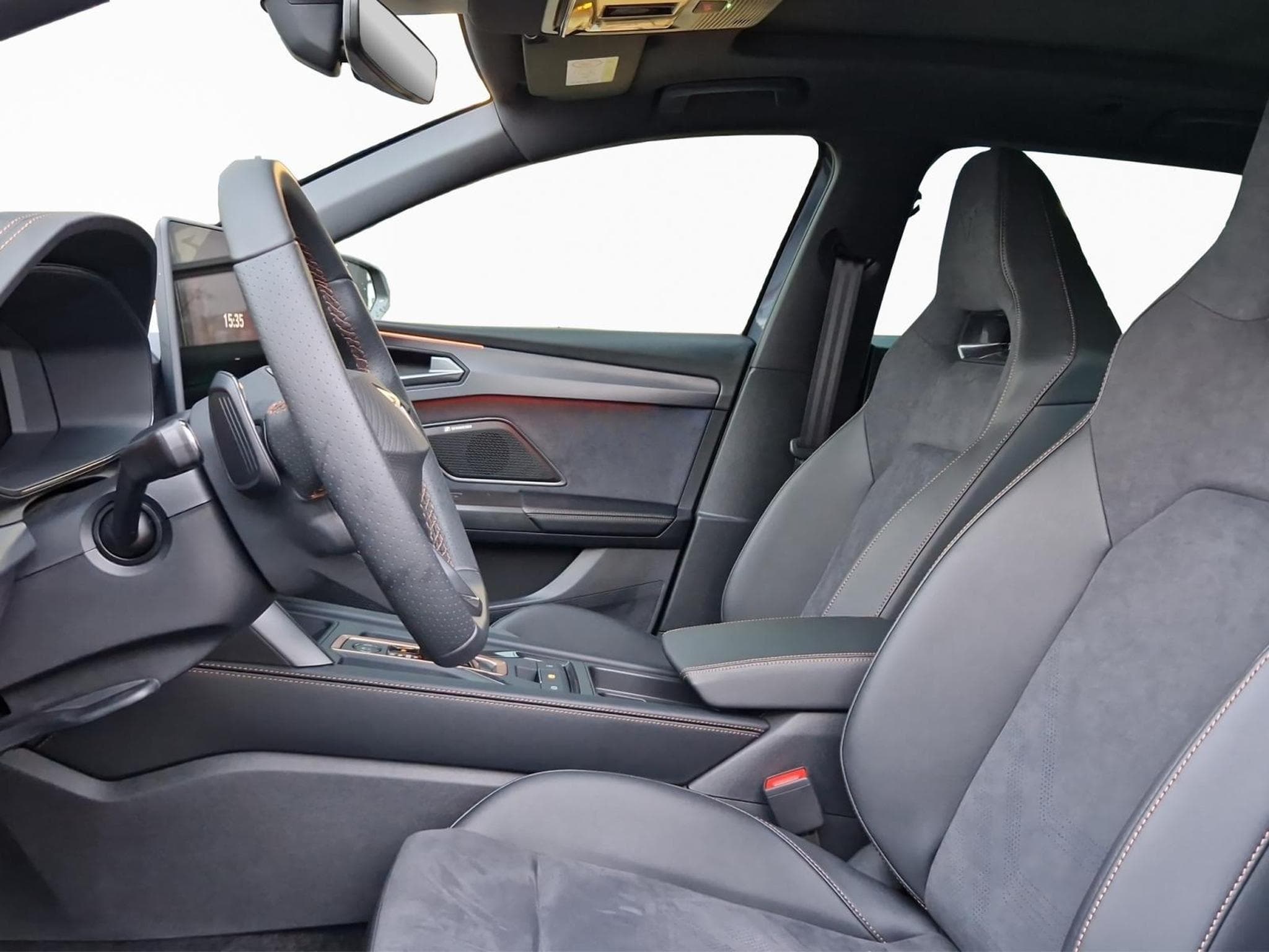 Cupra Leon Sportstourer (2025) - Foto 10