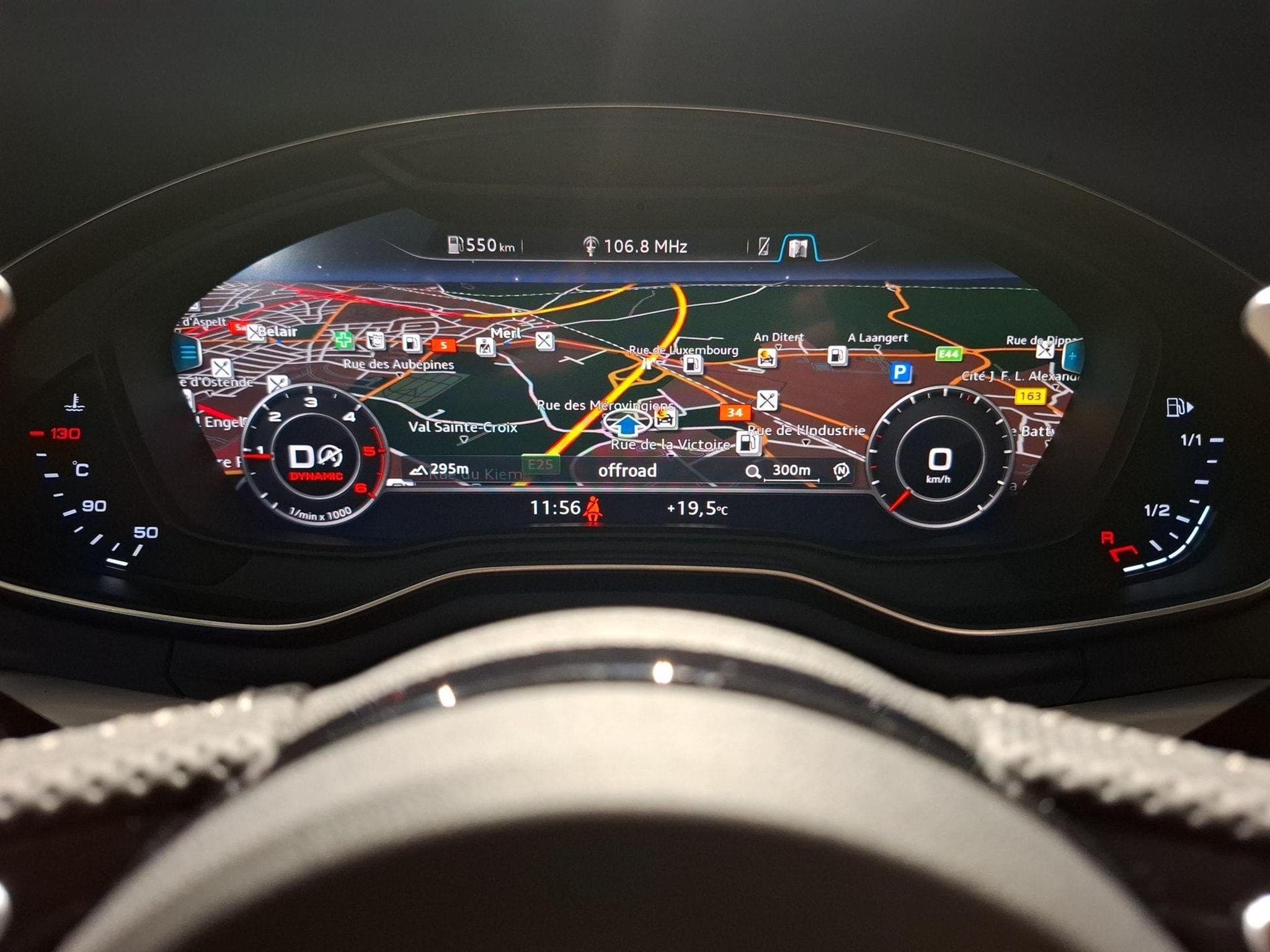 Audi A4 2.0 TDI Sport Quattro (2019) - Photo 2