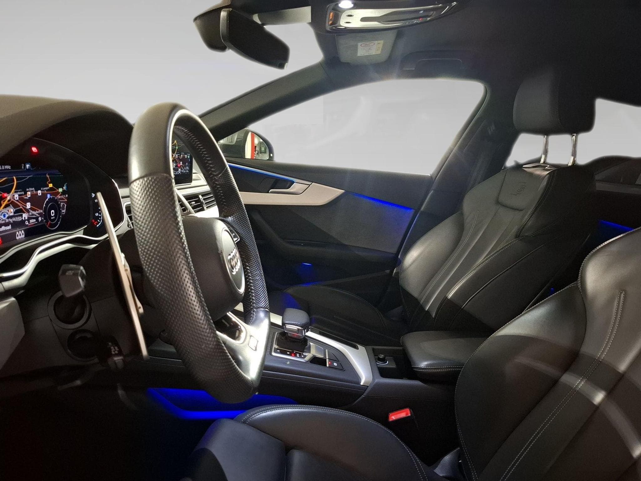 Audi A4 2.0 TDI Sport Quattro (2019) - Photo 4