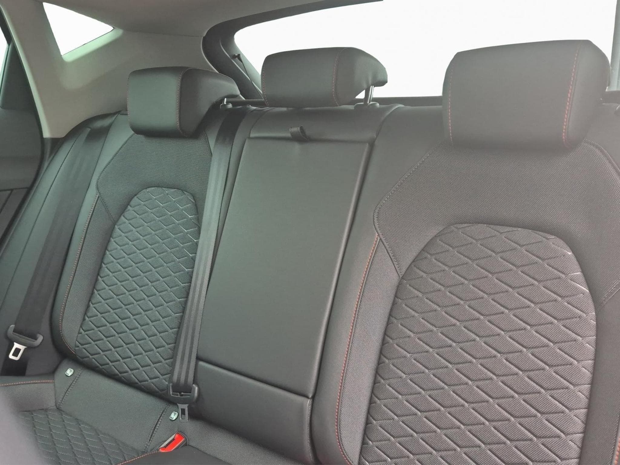 Seat Leon FR (2025) - Photo 16