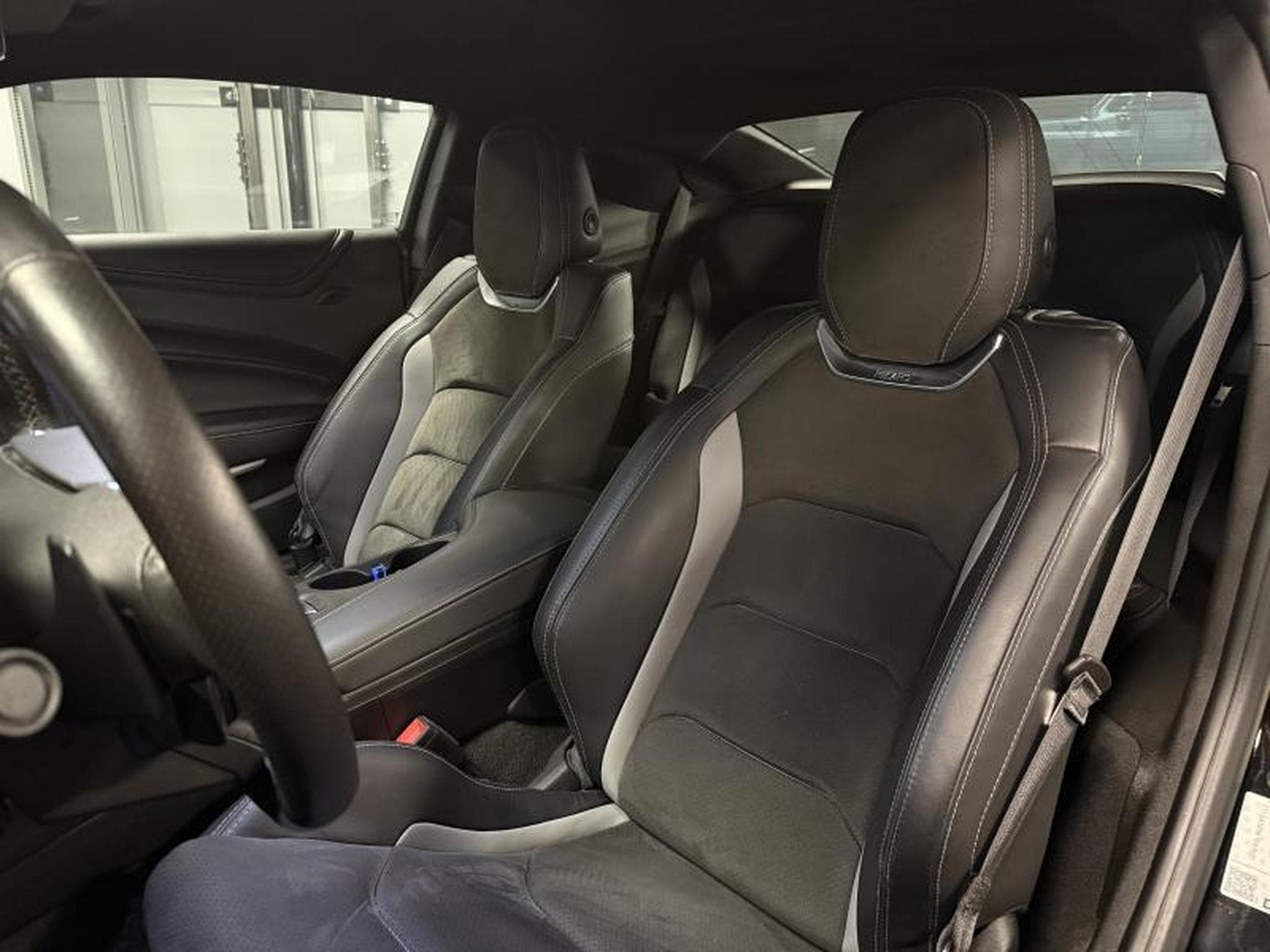 Chevrolet Camaro 6.2 V8 AT8 *EUROPA (2019) - Photo 10