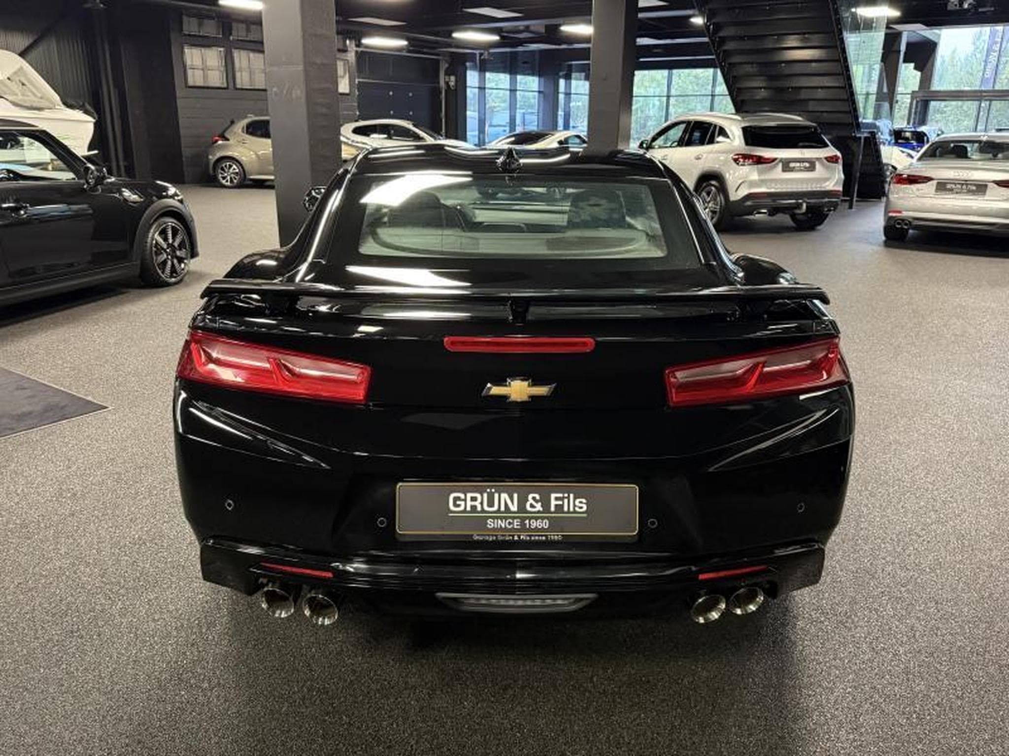 Chevrolet Camaro 6.2 V8 AT8 *EUROPA (2019) - Photo 6