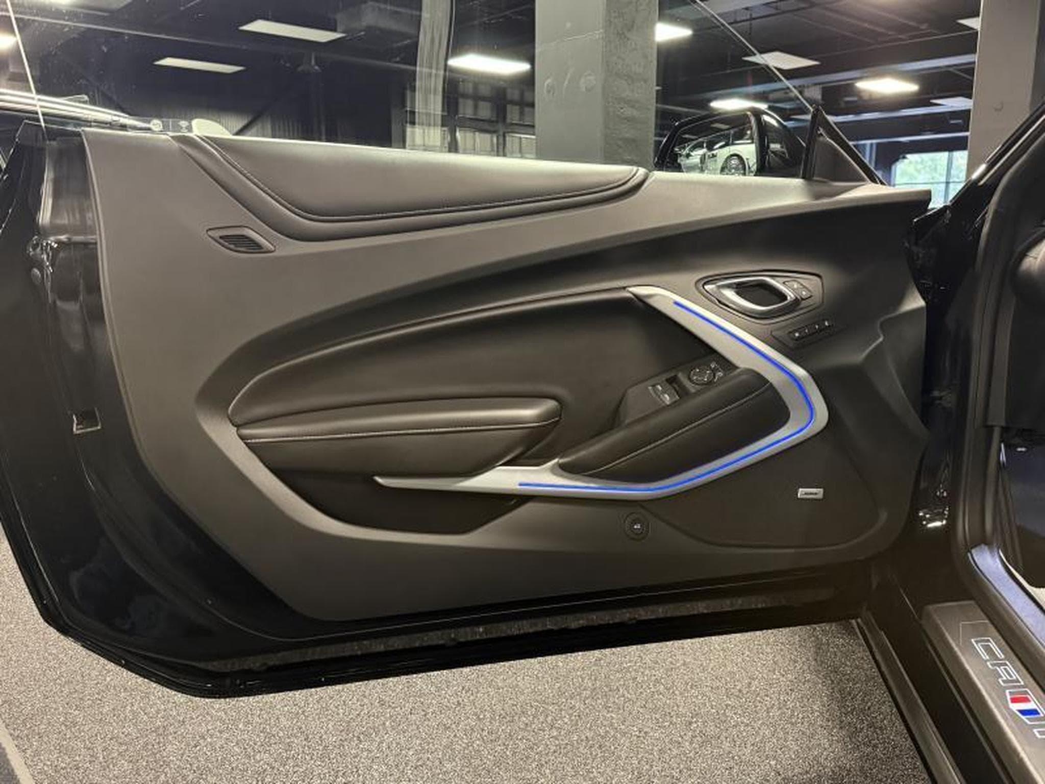 Chevrolet Camaro 6.2 V8 AT8 *EUROPA (2019) - Photo 7