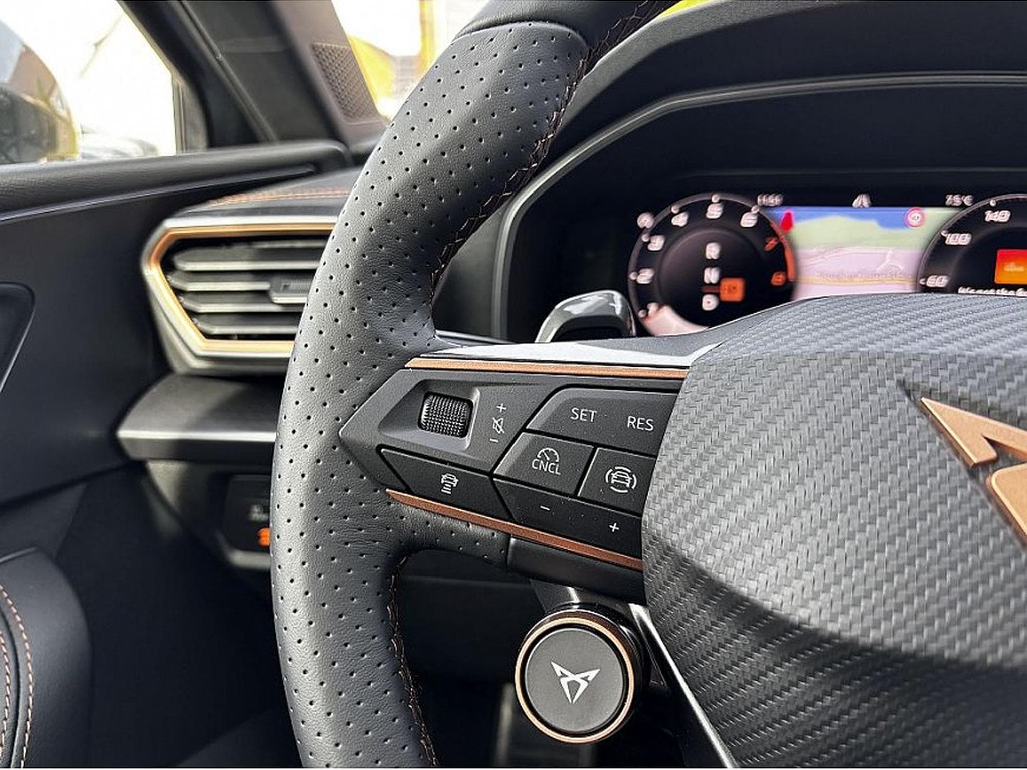 Cupra Leon (2025) - Foto 10