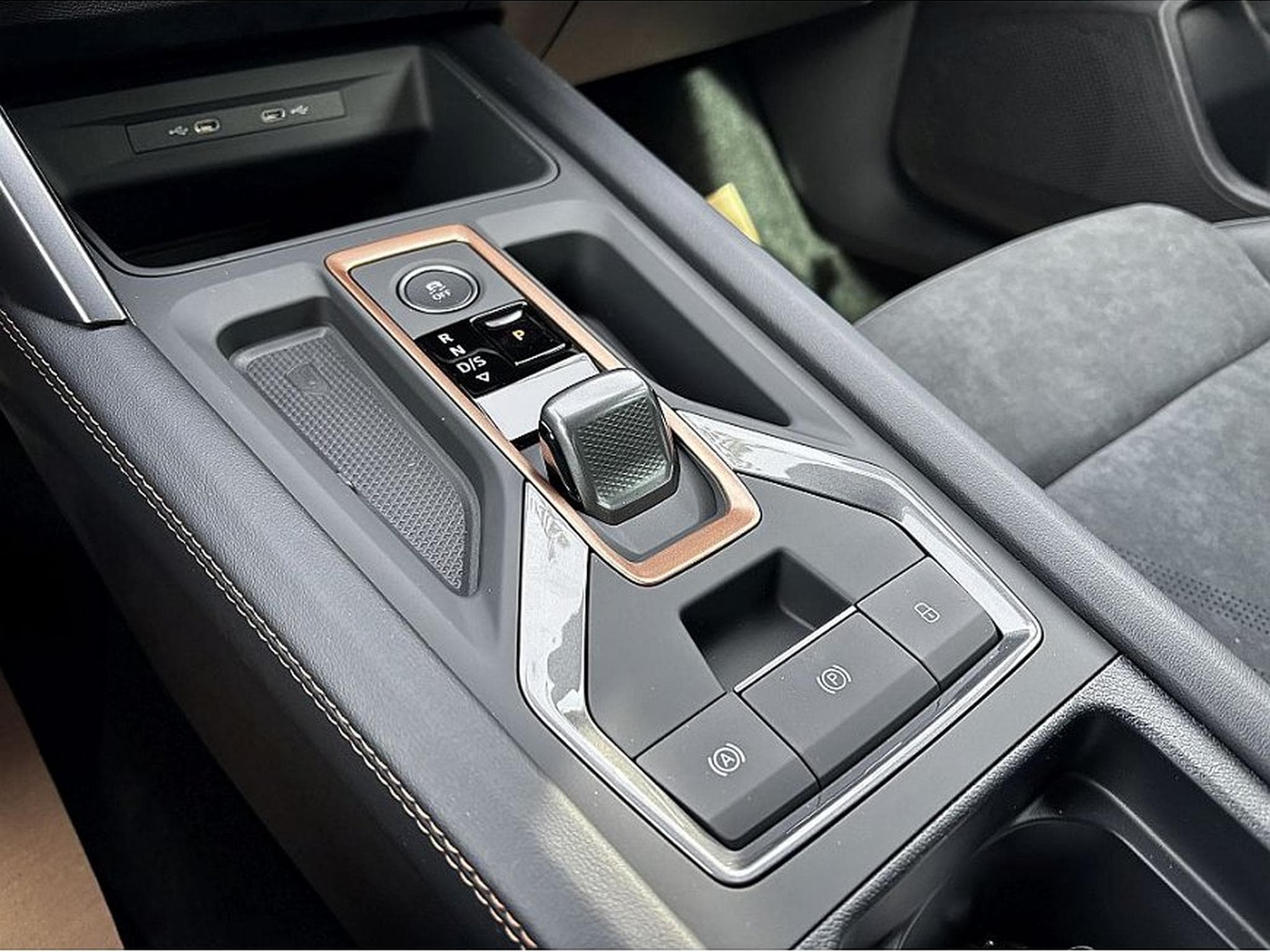 Cupra Leon (2025) - Foto 14