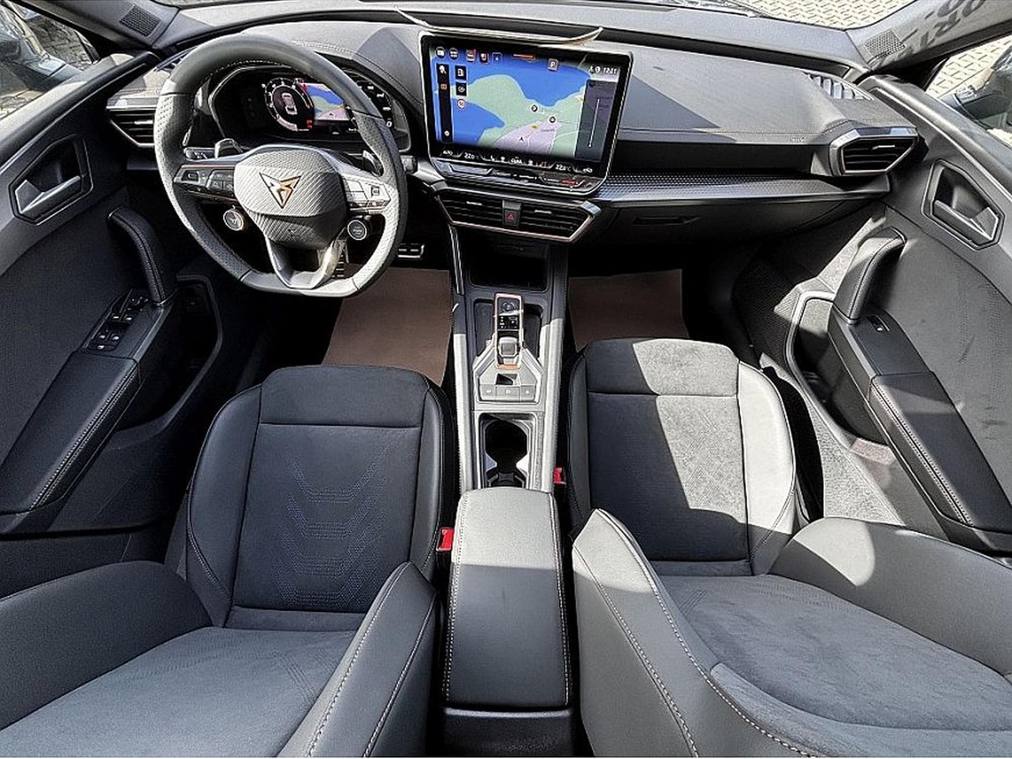 Cupra Leon (2025) - Foto 7