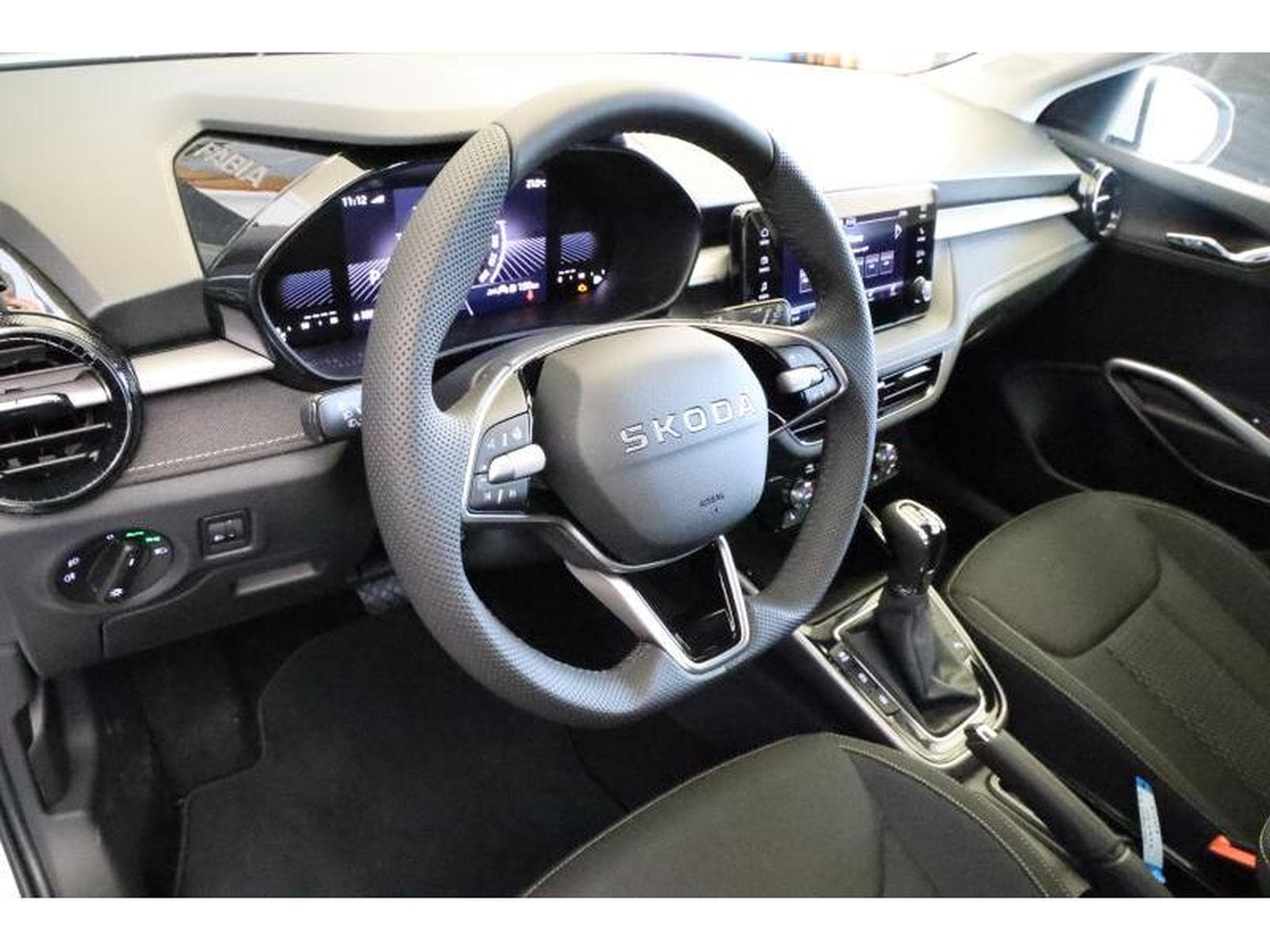 Skoda Fabia Selection (2025) - Foto 16