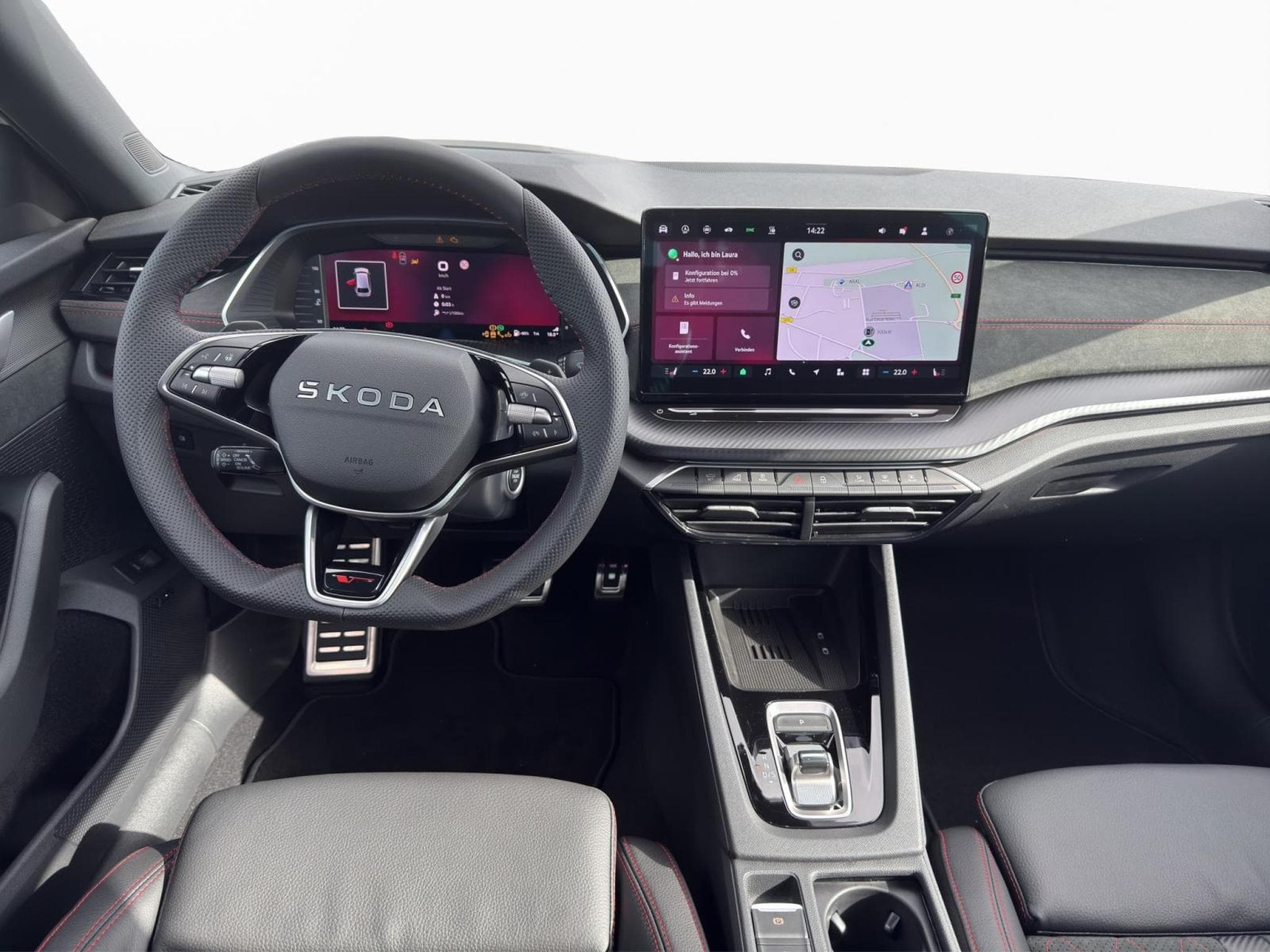 Skoda Octavia Combi RS (2025) - Photo 10