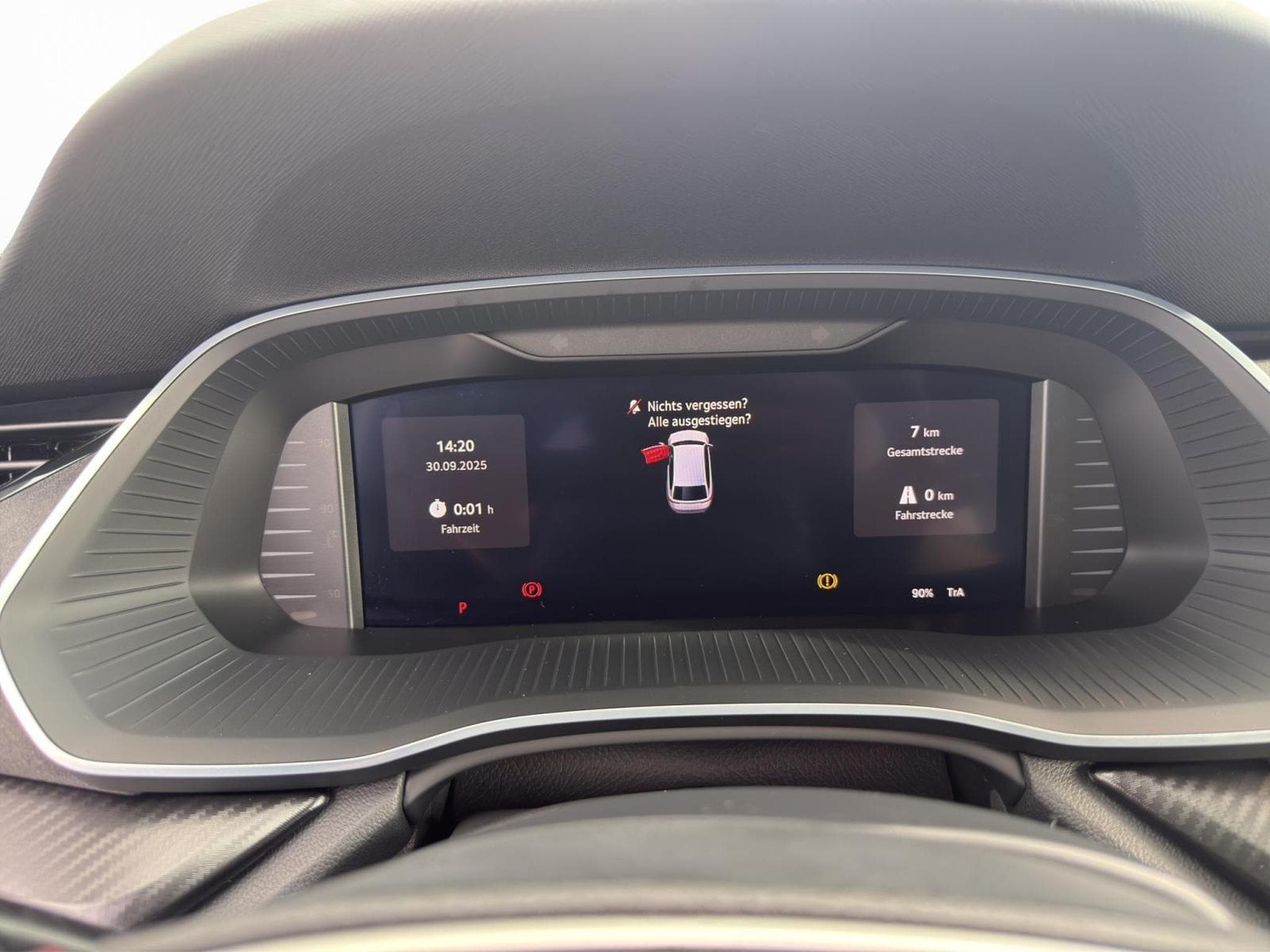 Skoda Octavia Combi RS (2025) - Photo 12