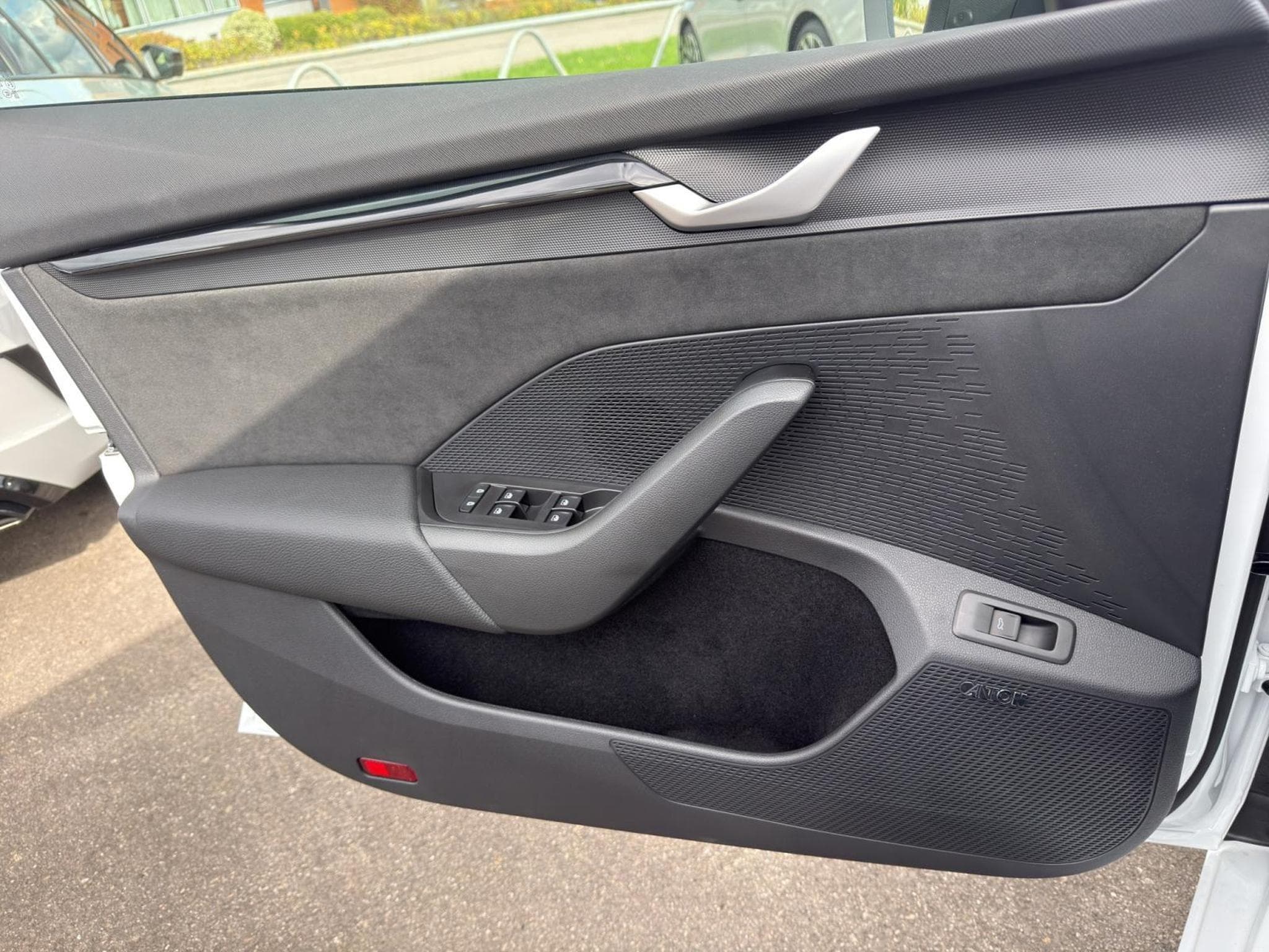 Skoda Octavia Combi RS (2025) - Photo 14