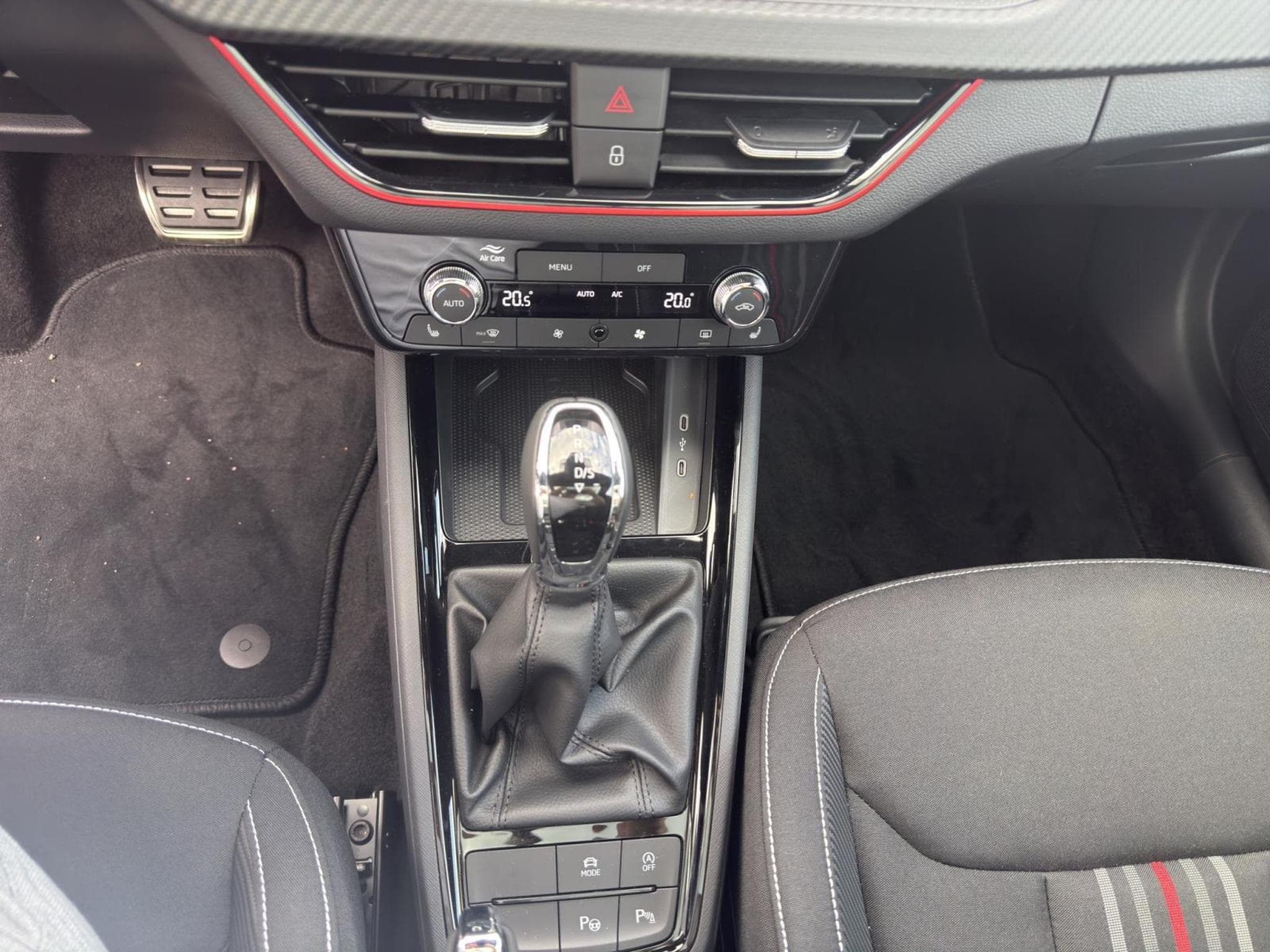 Skoda Kamiq Monte Carlo (2025) - Photo 12