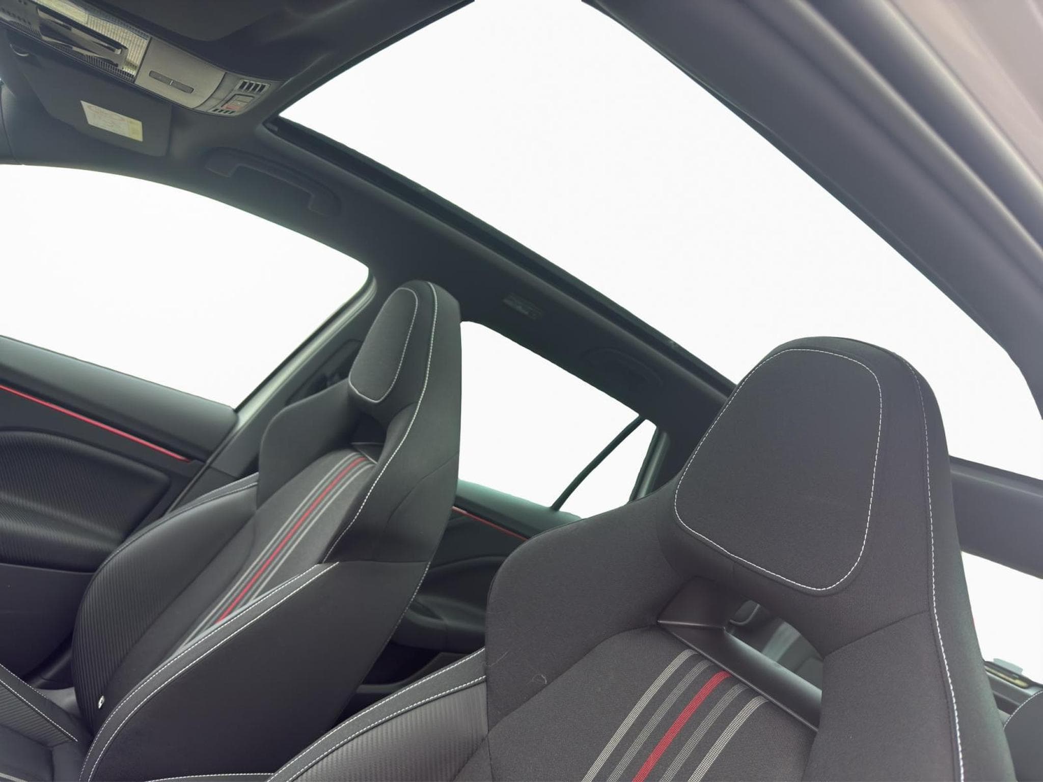 Skoda Kamiq Monte Carlo (2025) - Photo 13