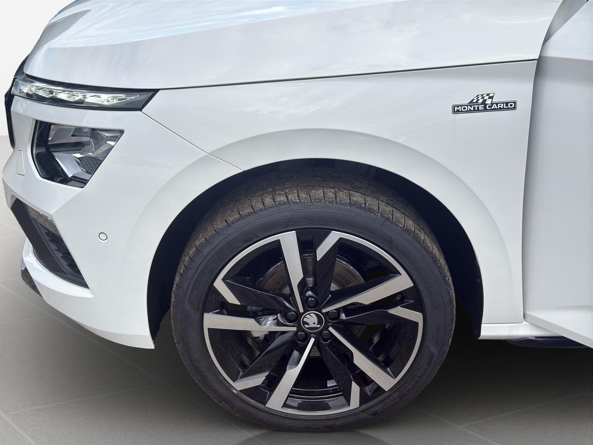 Skoda Kamiq Monte Carlo (2025) - Photo 3