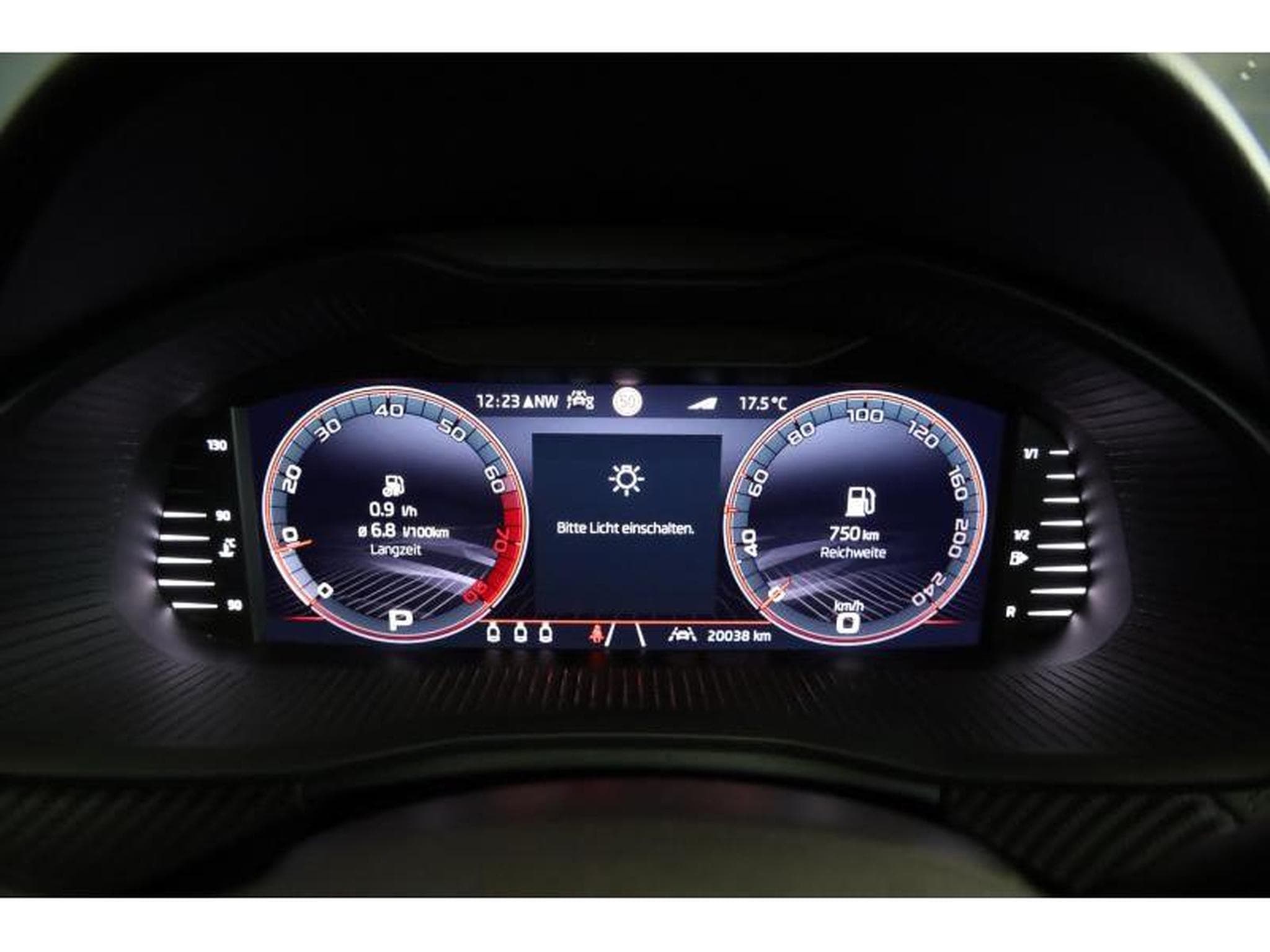 Skoda Kamiq Monte Carlo (2024) - Foto 4