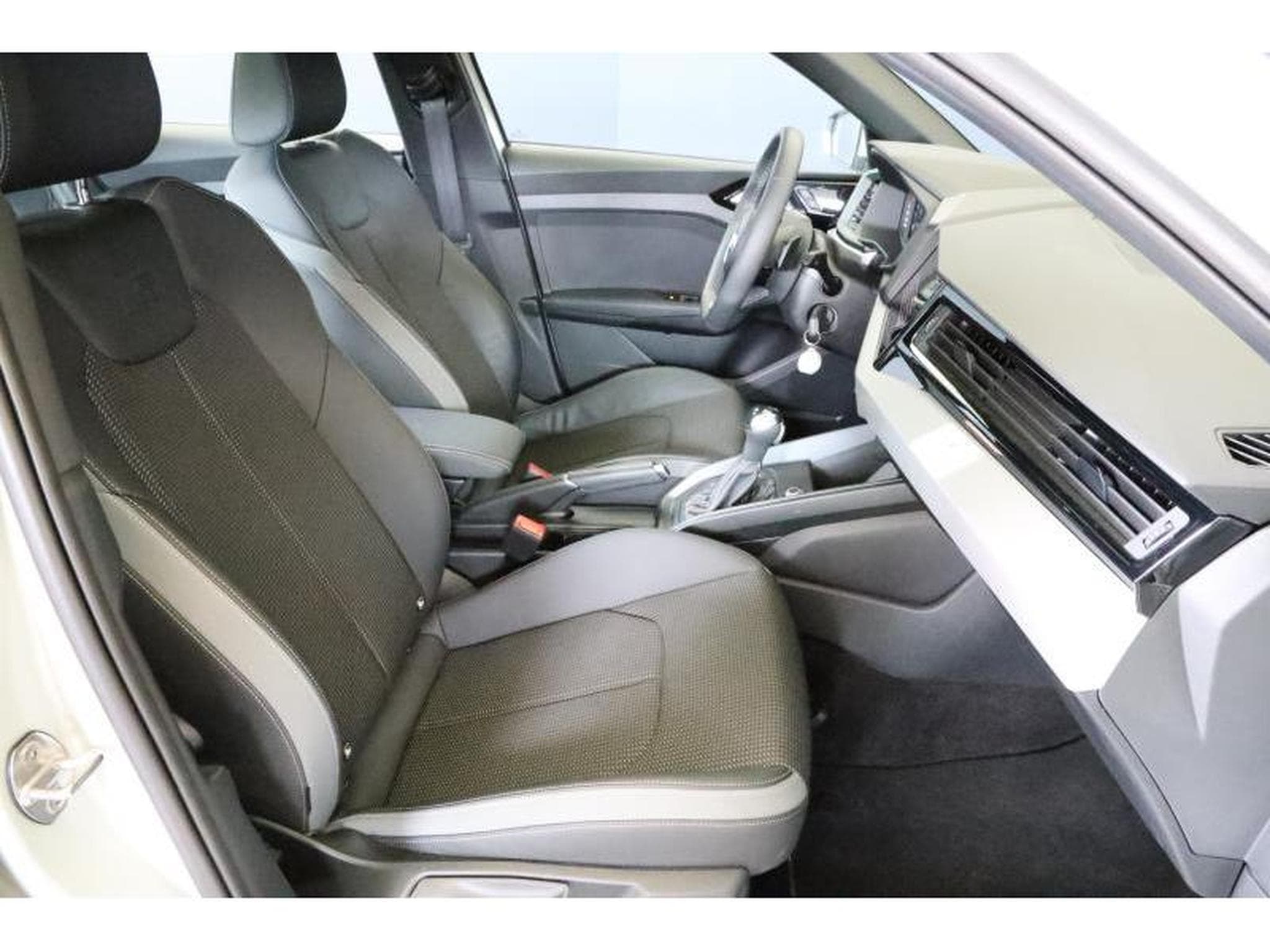 Audi A1 Sportback (2024) - Photo 7