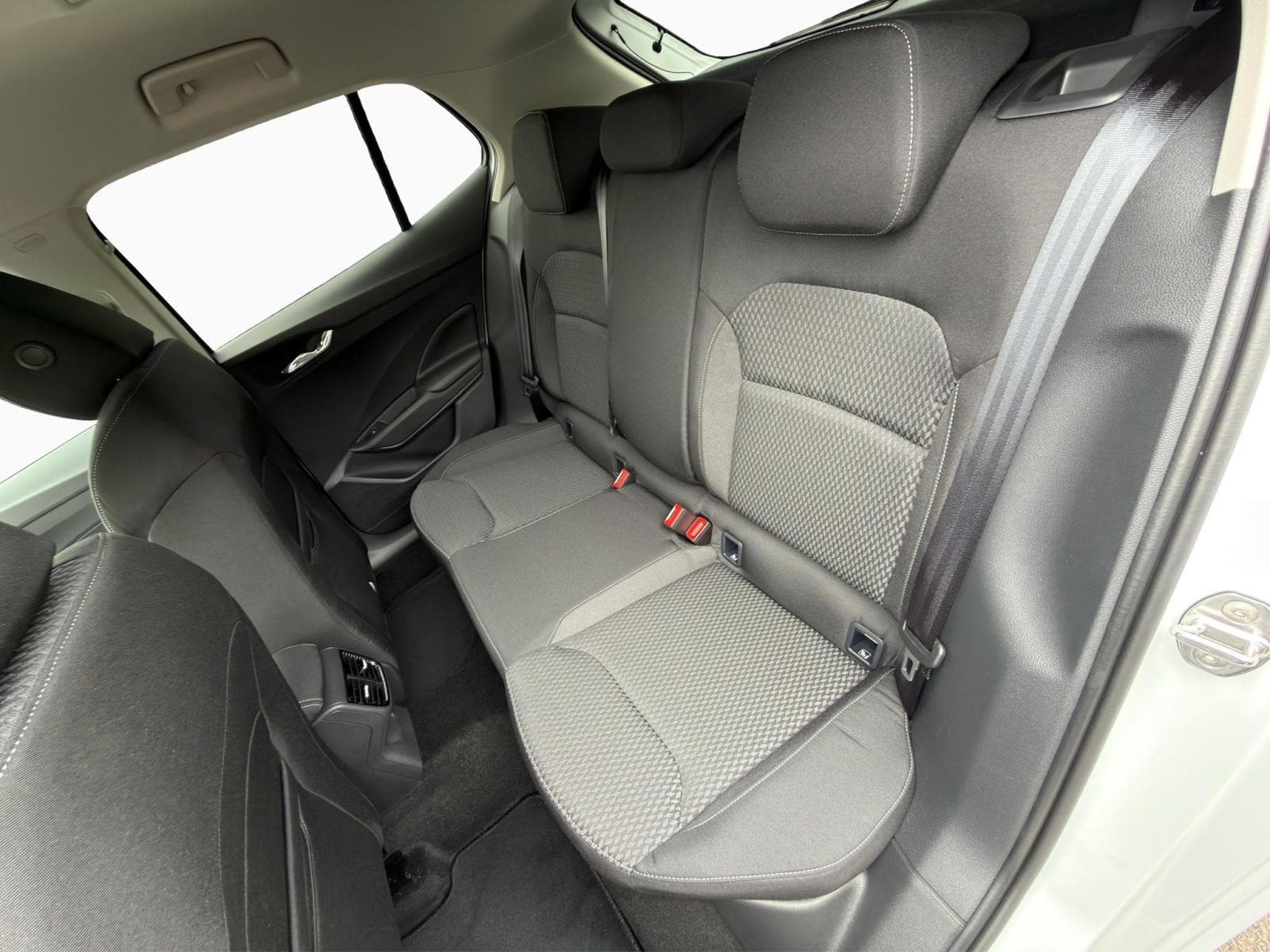 Skoda Fabia Selection (2025) - Photo 15