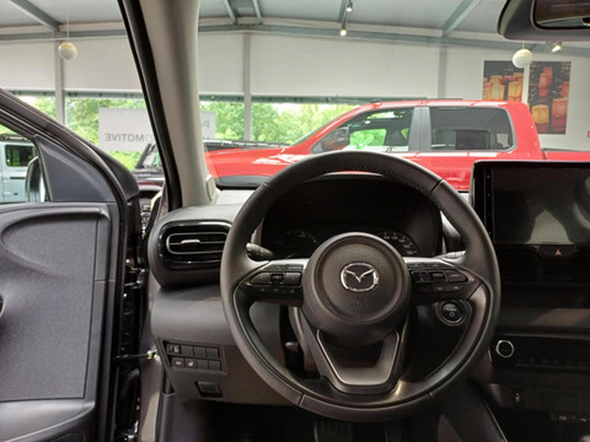 Mazda 2 Hybrid 1.5 Exclusive-line (2026) - Photo 8