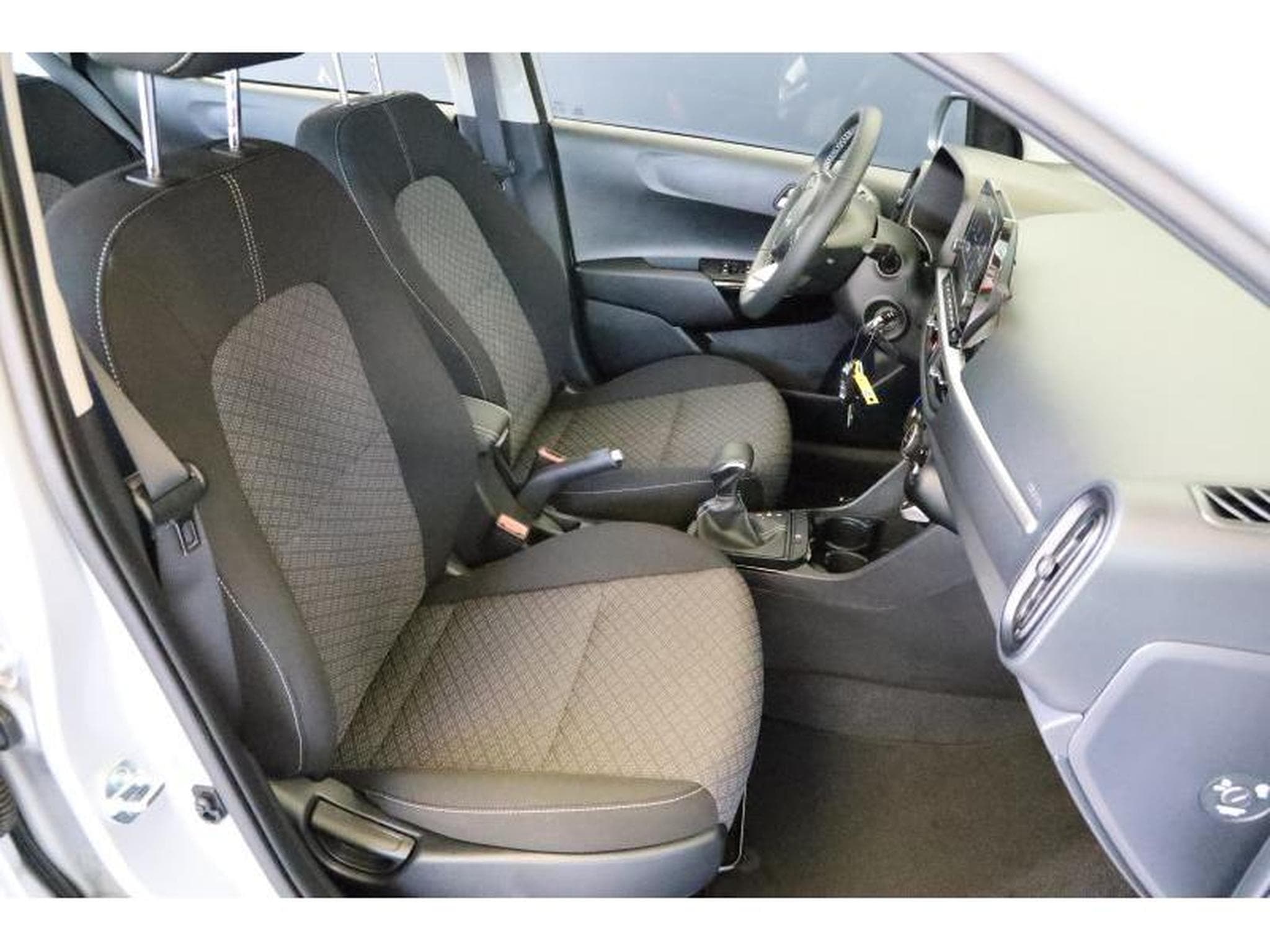 Kia Picanto Pulse (2024) - Foto 11