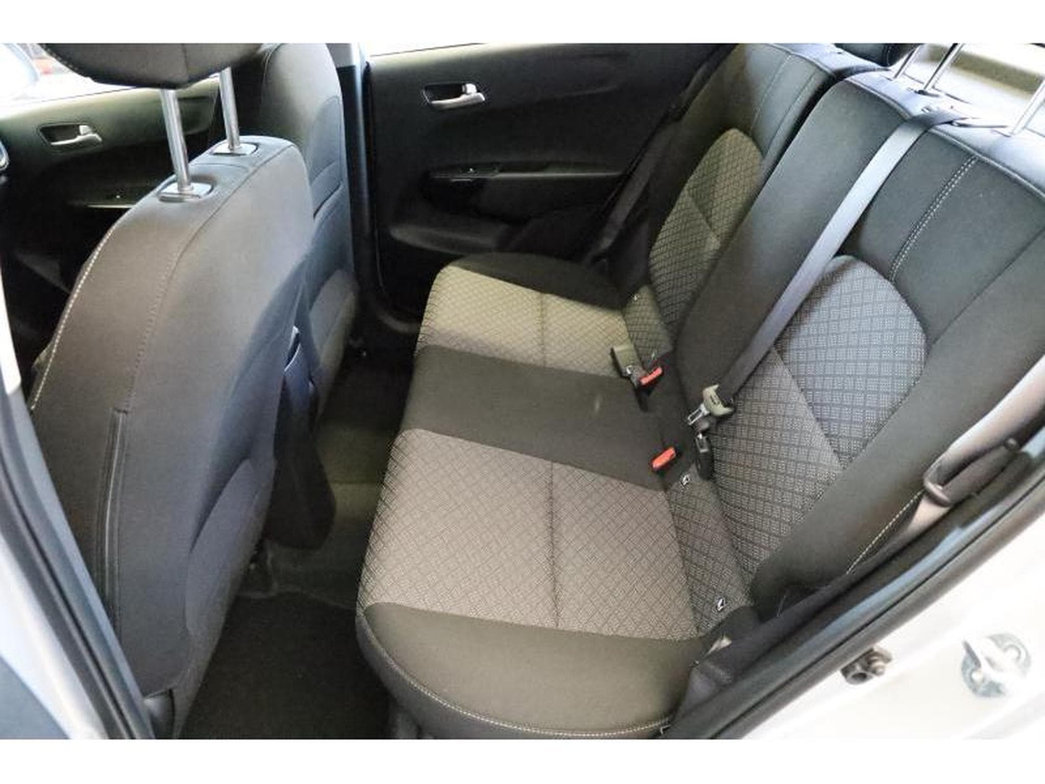 Kia Picanto Pulse (2024) - Foto 13