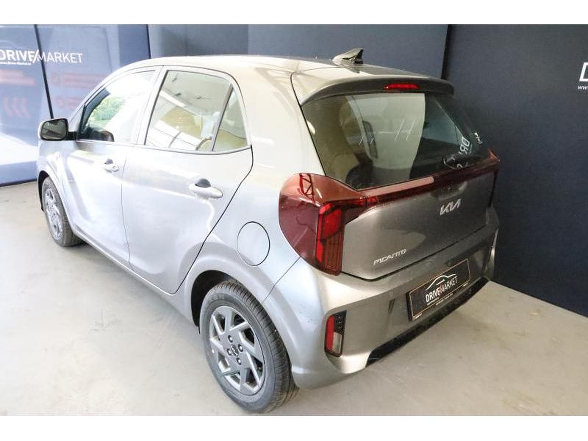 Kia Picanto Pulse (2025) - Photo 3