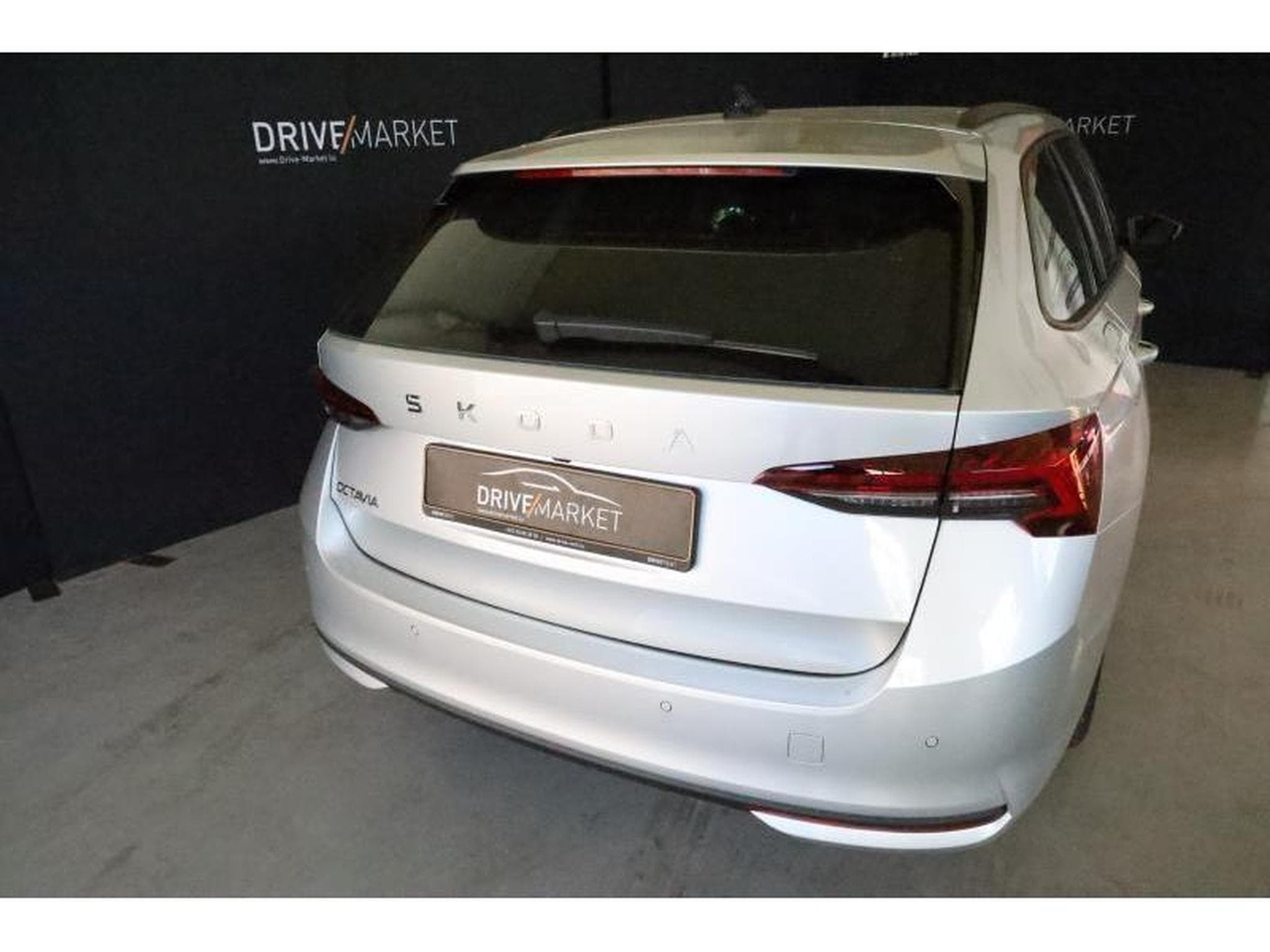 Skoda Octavia Selection (2025) - Photo 17