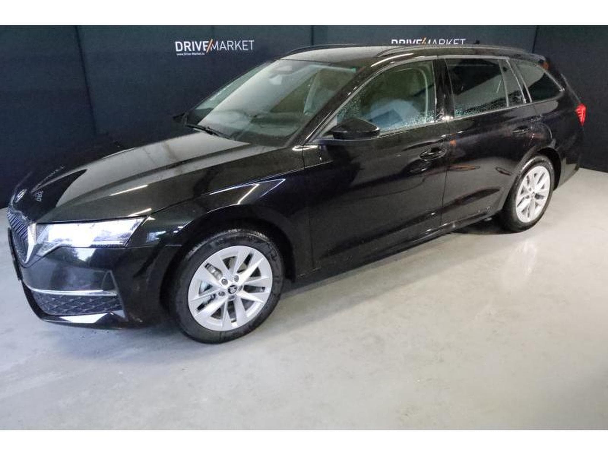 Skoda Octavia Selection (2025) - Foto 13