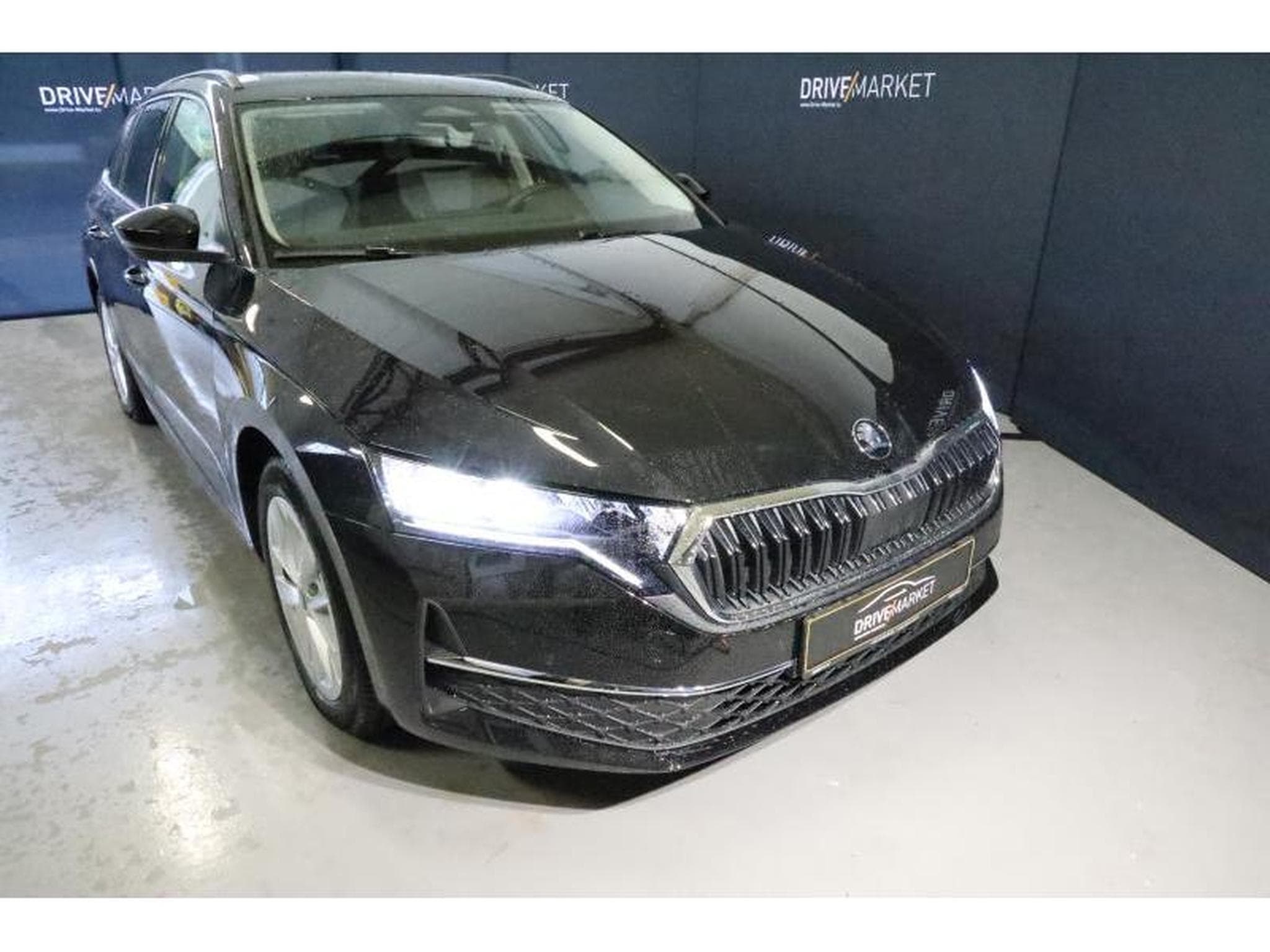 Skoda Octavia Selection (2025) - Foto 14