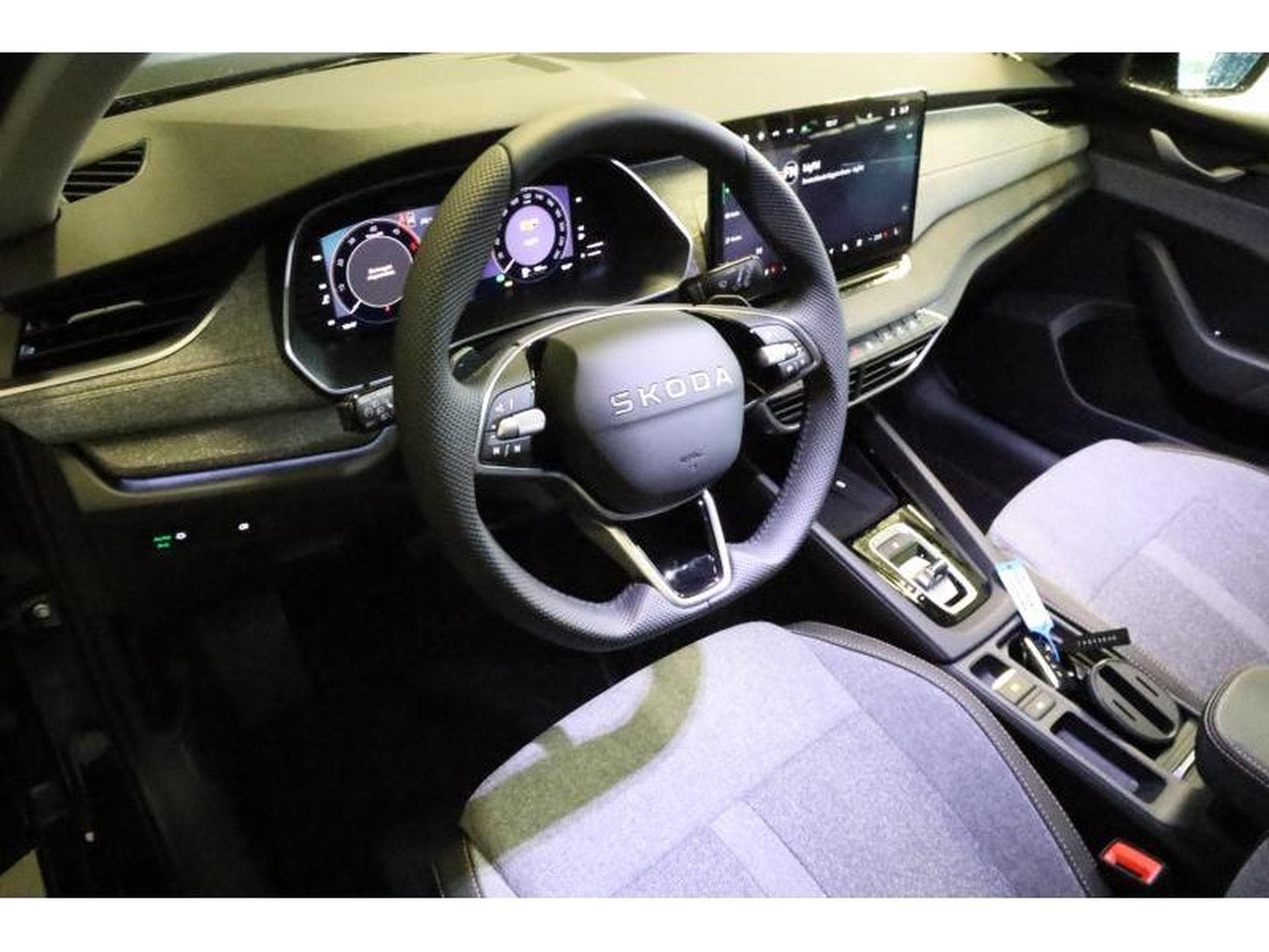 Skoda Octavia Selection (2025) - Foto 17